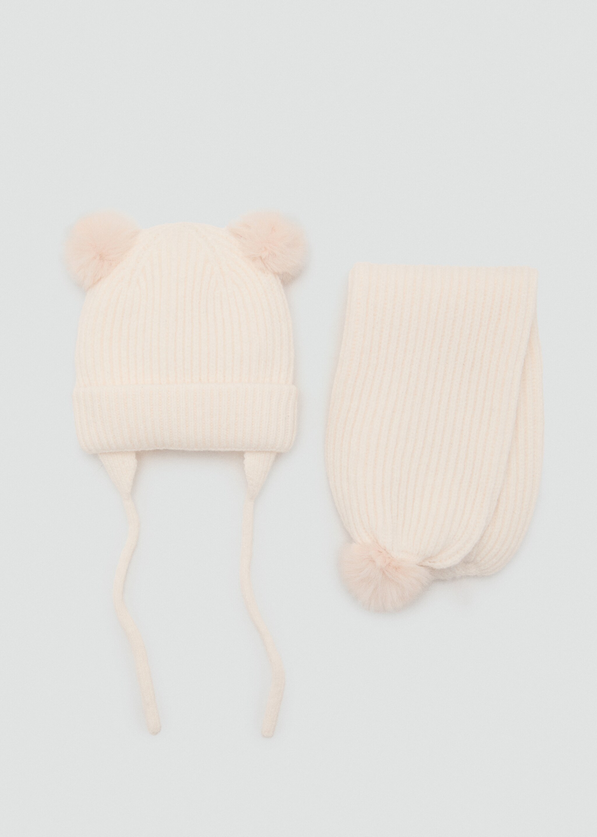 Pompom knit scarf - Details of the article 2, Sand. Ref: 17025985-00.