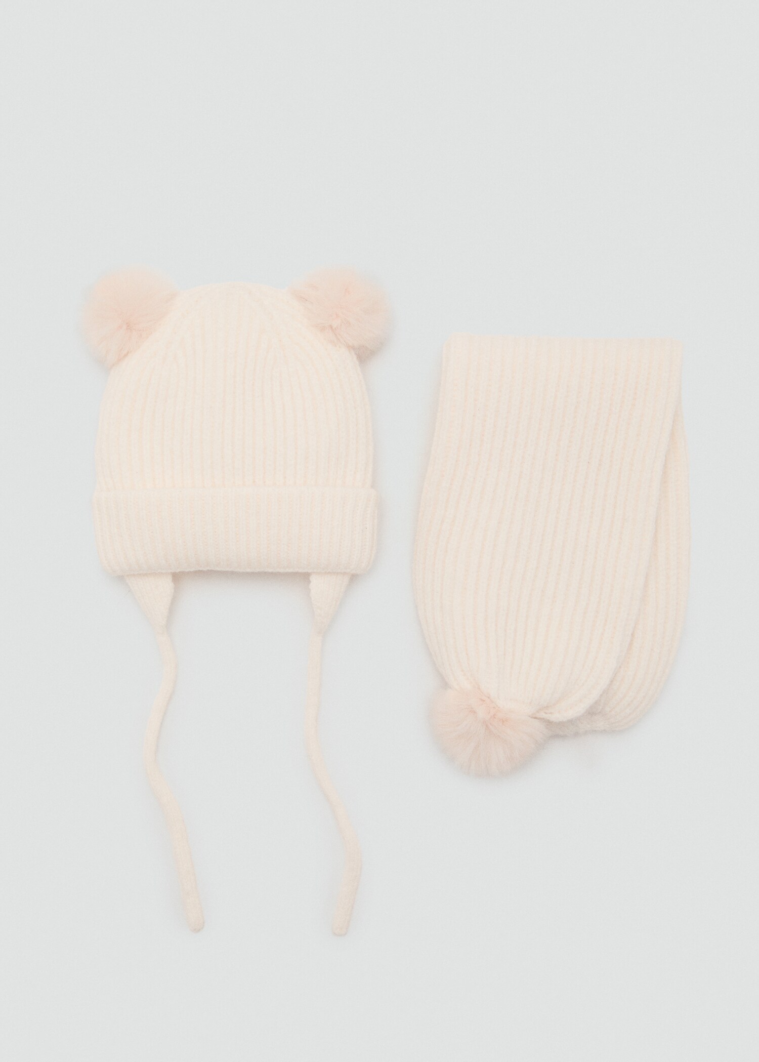 Pompom knit scarf - Details of the article 2