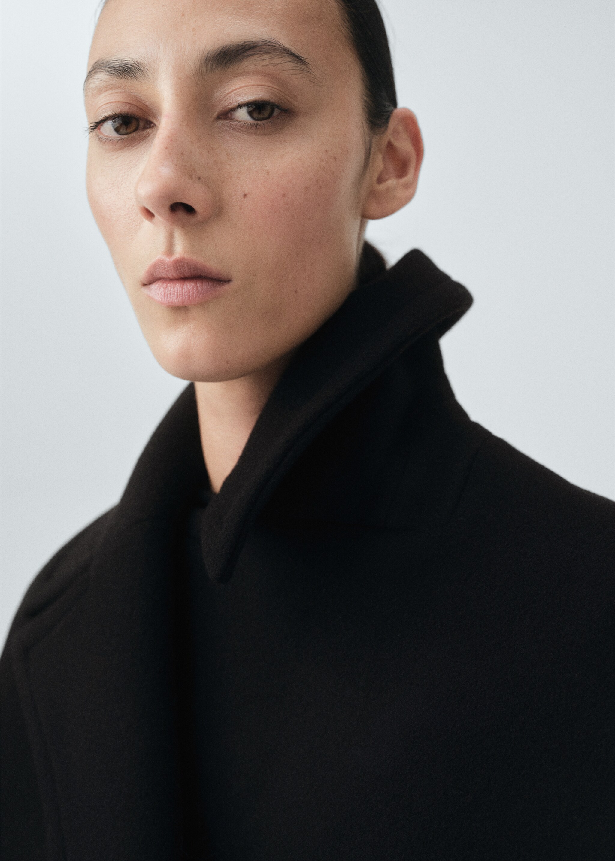 Manteau court en laine oversize - Détail de l'article 1, Noir. Ref: 17026359-00.