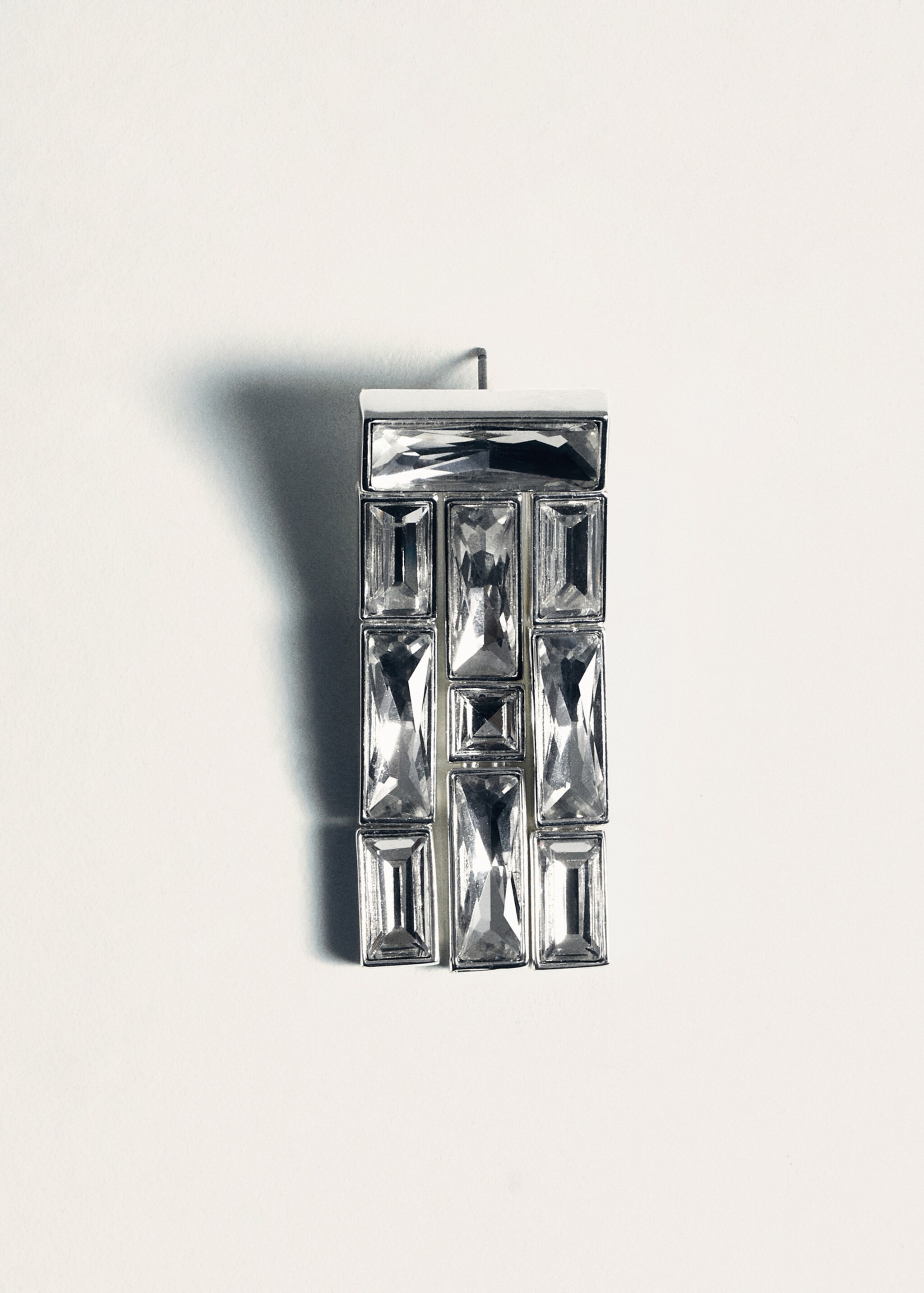 Dangling earrings with crystal strips - Details of the article 5, Silver. Ref: 17026360-00.