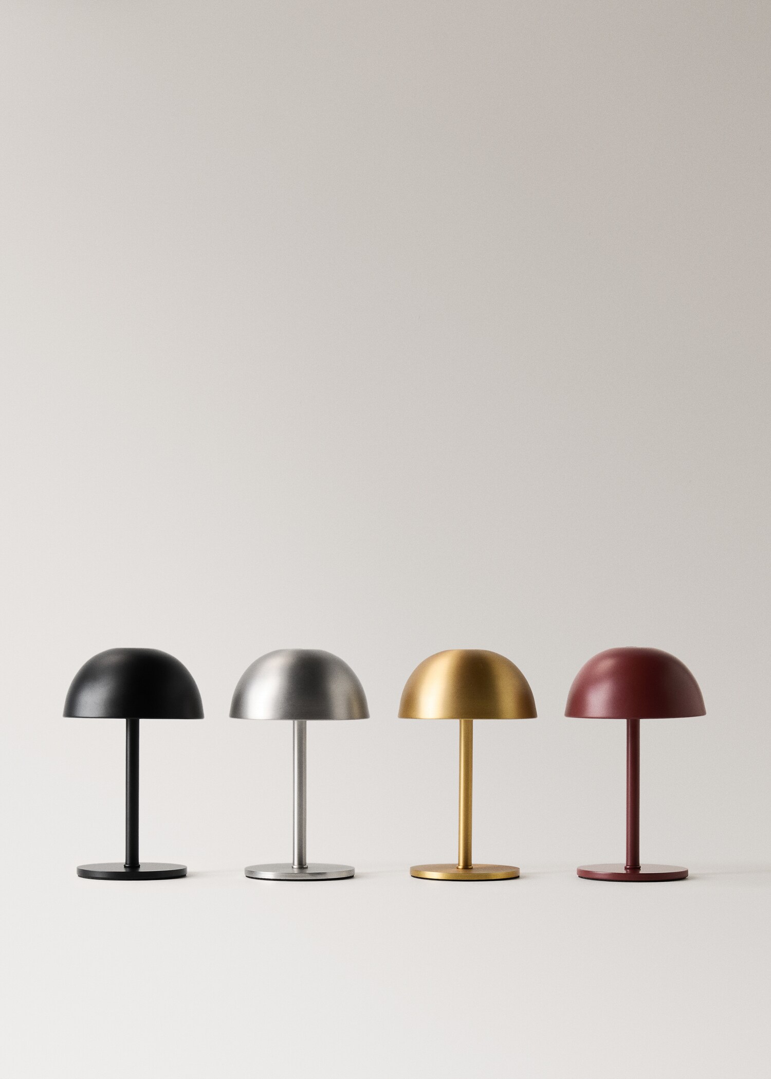 Metalltischlampe mit Touch-Funktion - Detail des Artikels 5