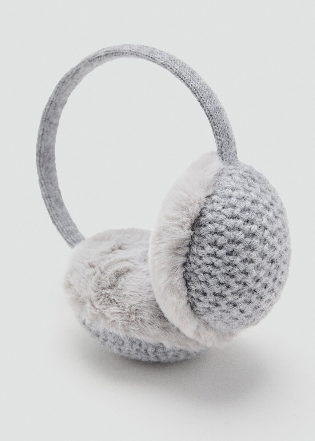 Fur-effect earmuffs