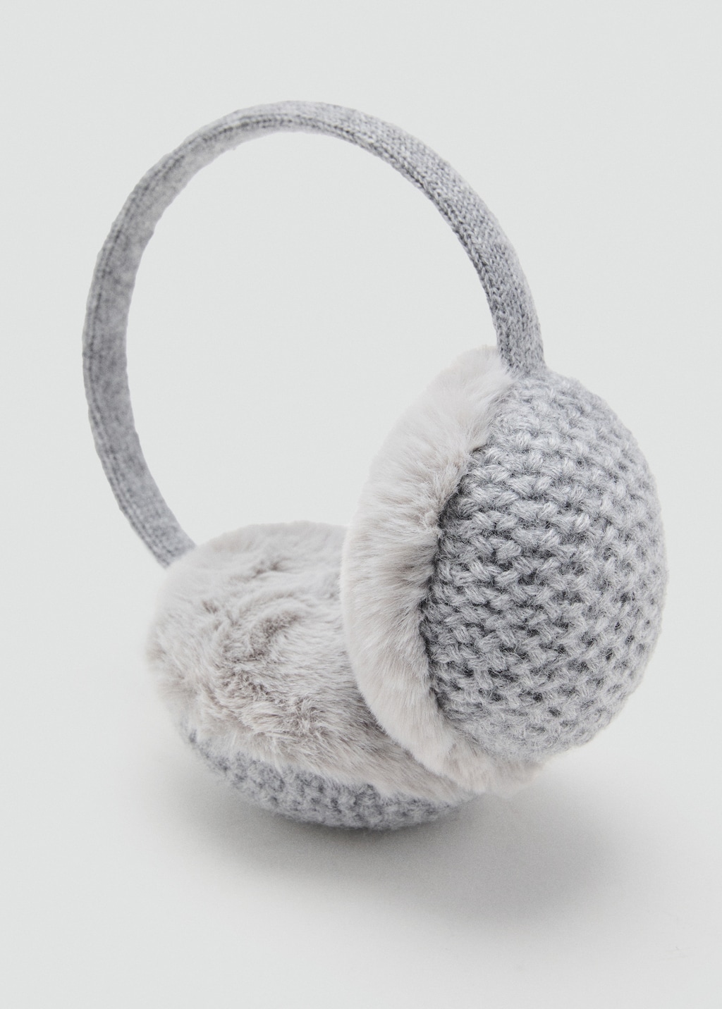 Fur-effect earmuffs