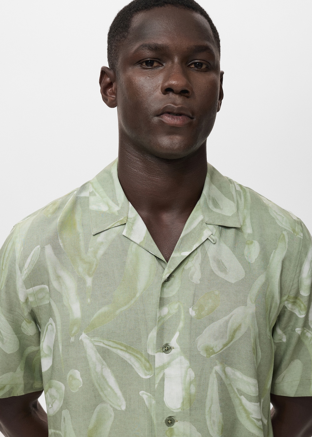 Fluid relaxed-fit printed shirt