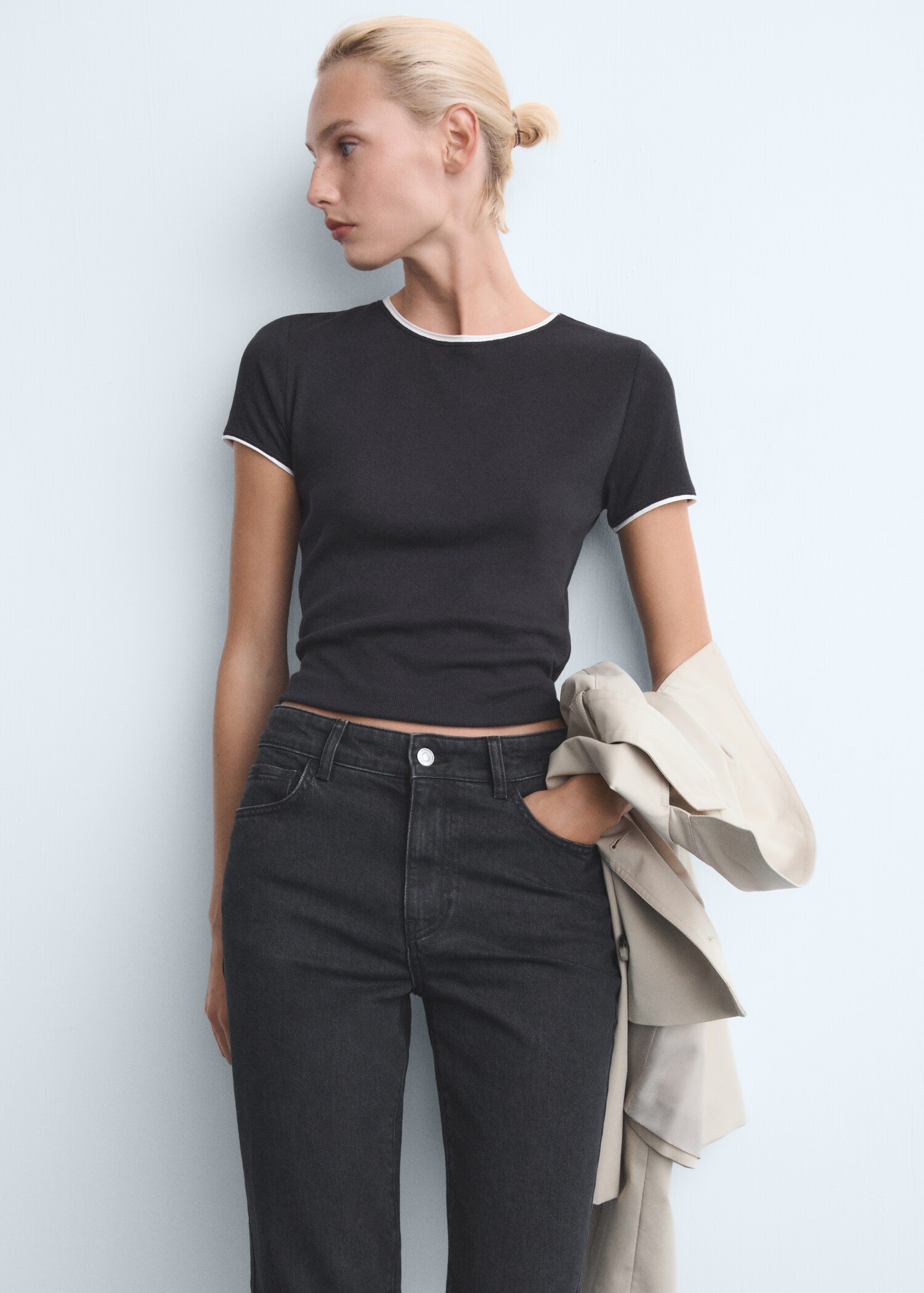 Mid-rise straight jeans - Details of the article 1