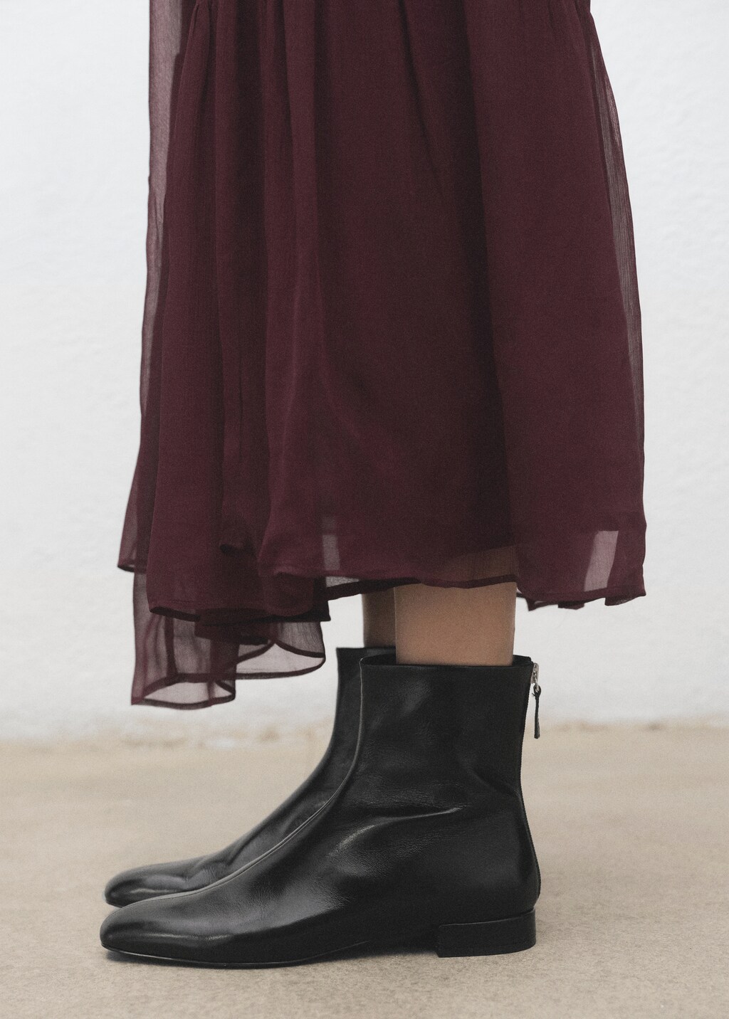 Mango Zipped leather ankle boots
