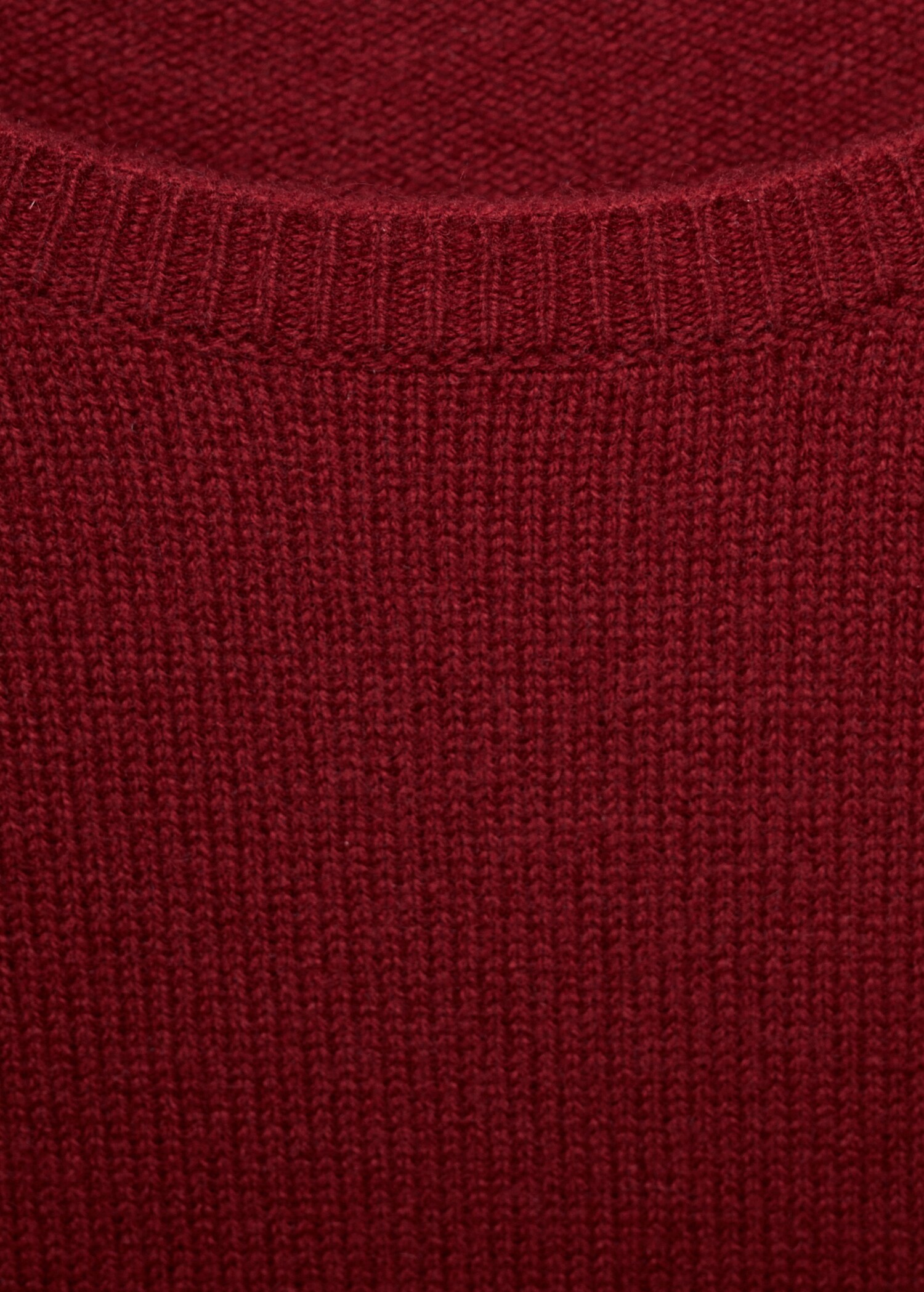 Thick cashmere sweater - Details of the article 8