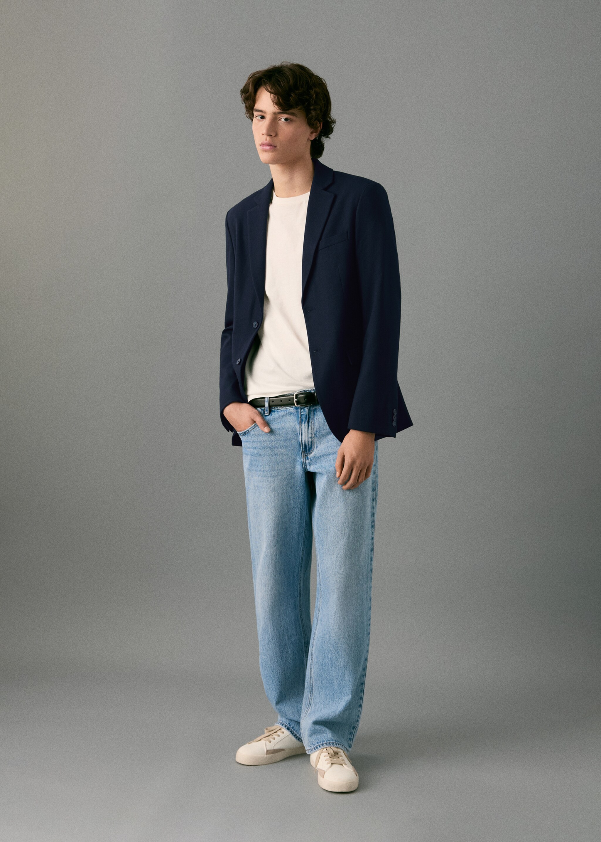 Straight-fit suit jacket - Details of the article 2, Navy. Ref: 17027140-00.