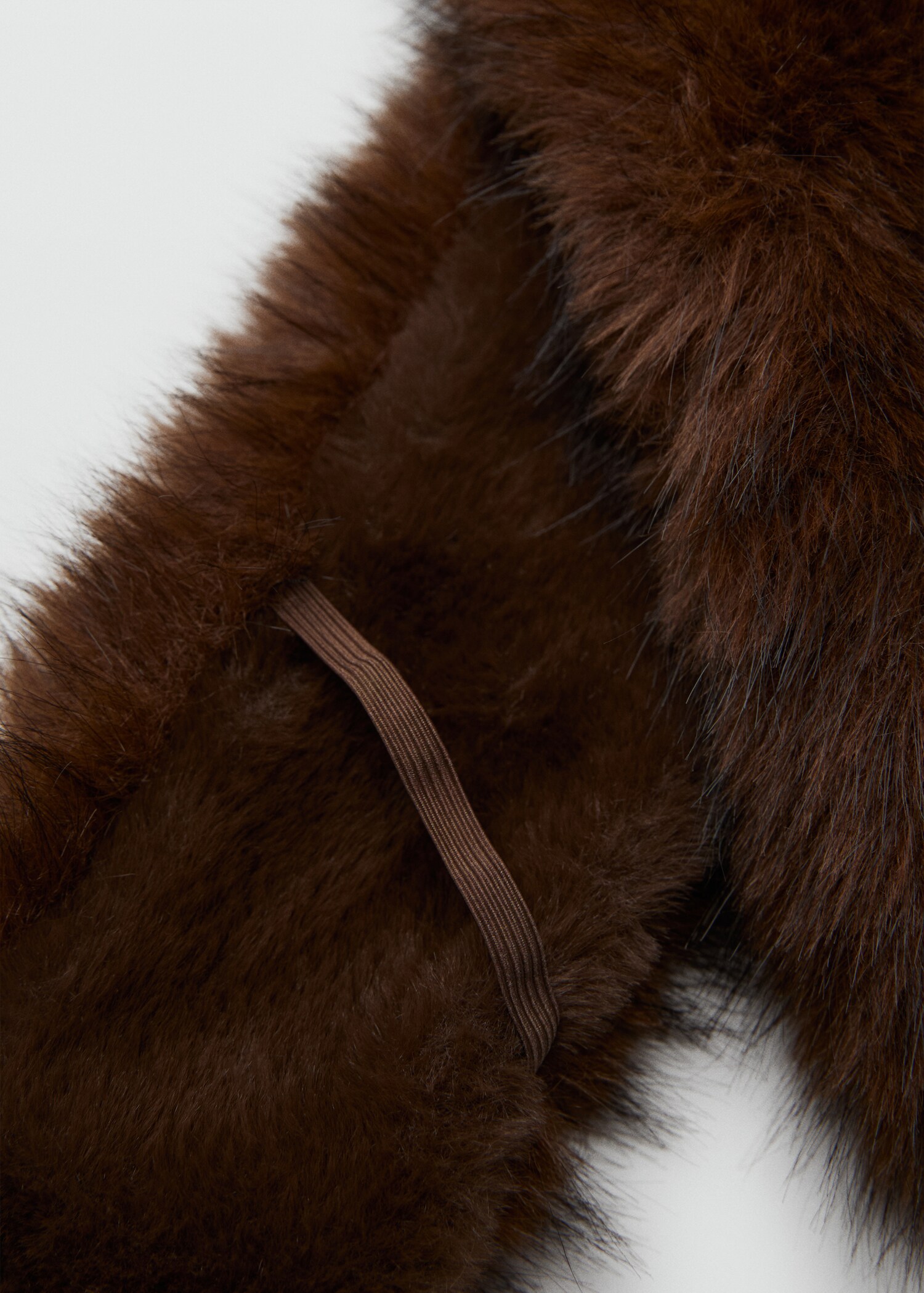 Faux fur effect scarf - Medium plane