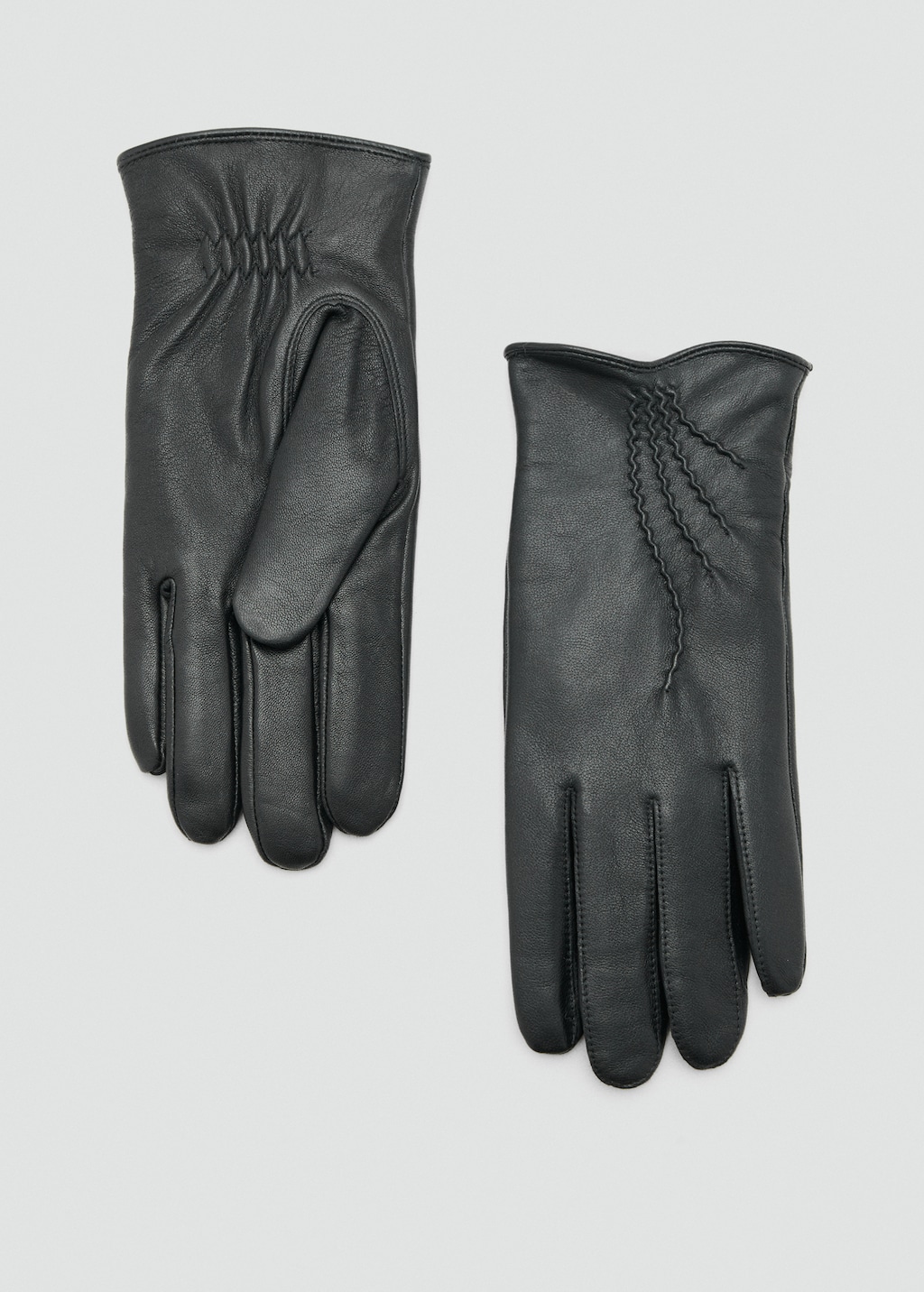 Leather gloves