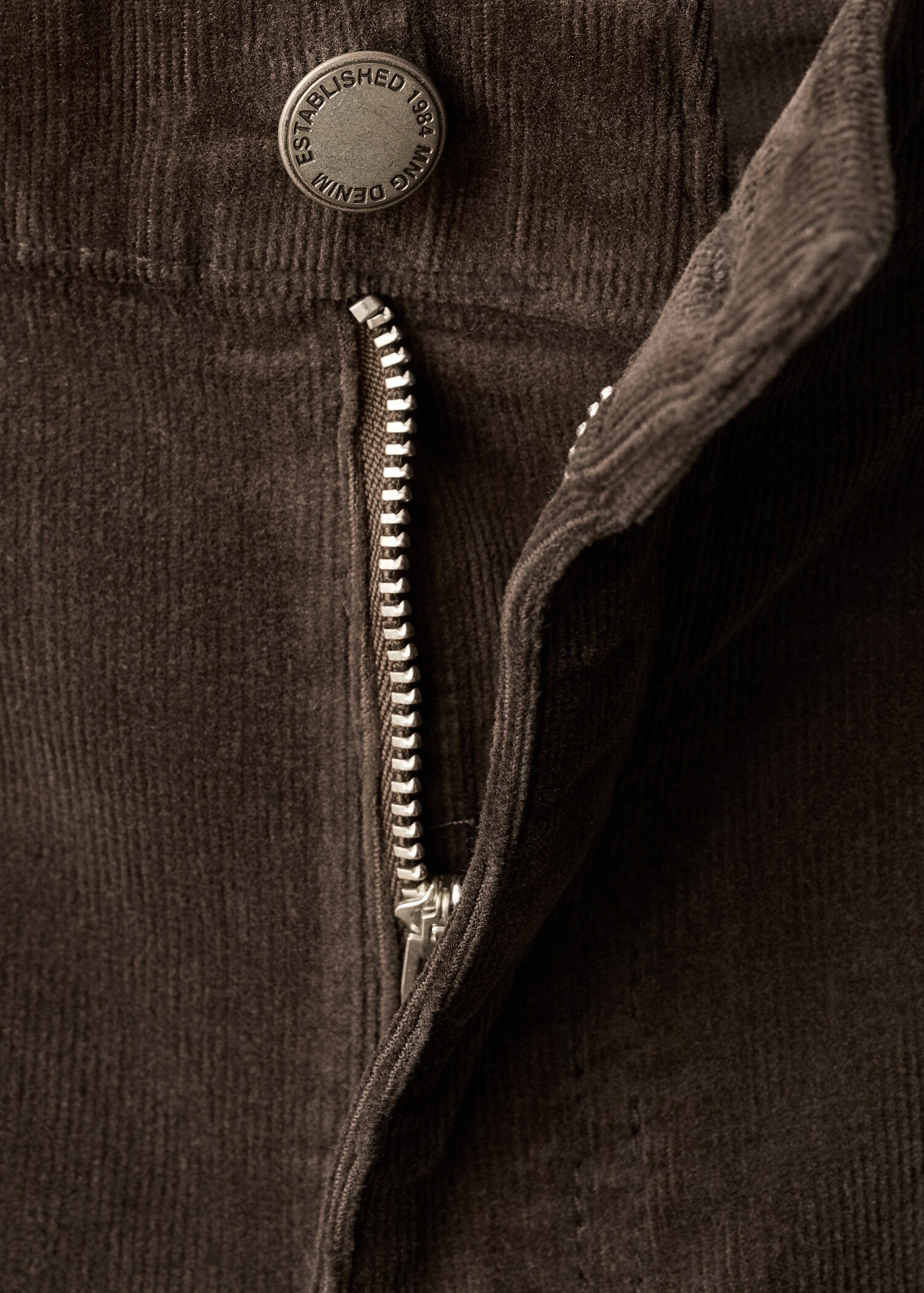 Flared-Jeans aus Cord - Detail des Artikels 8