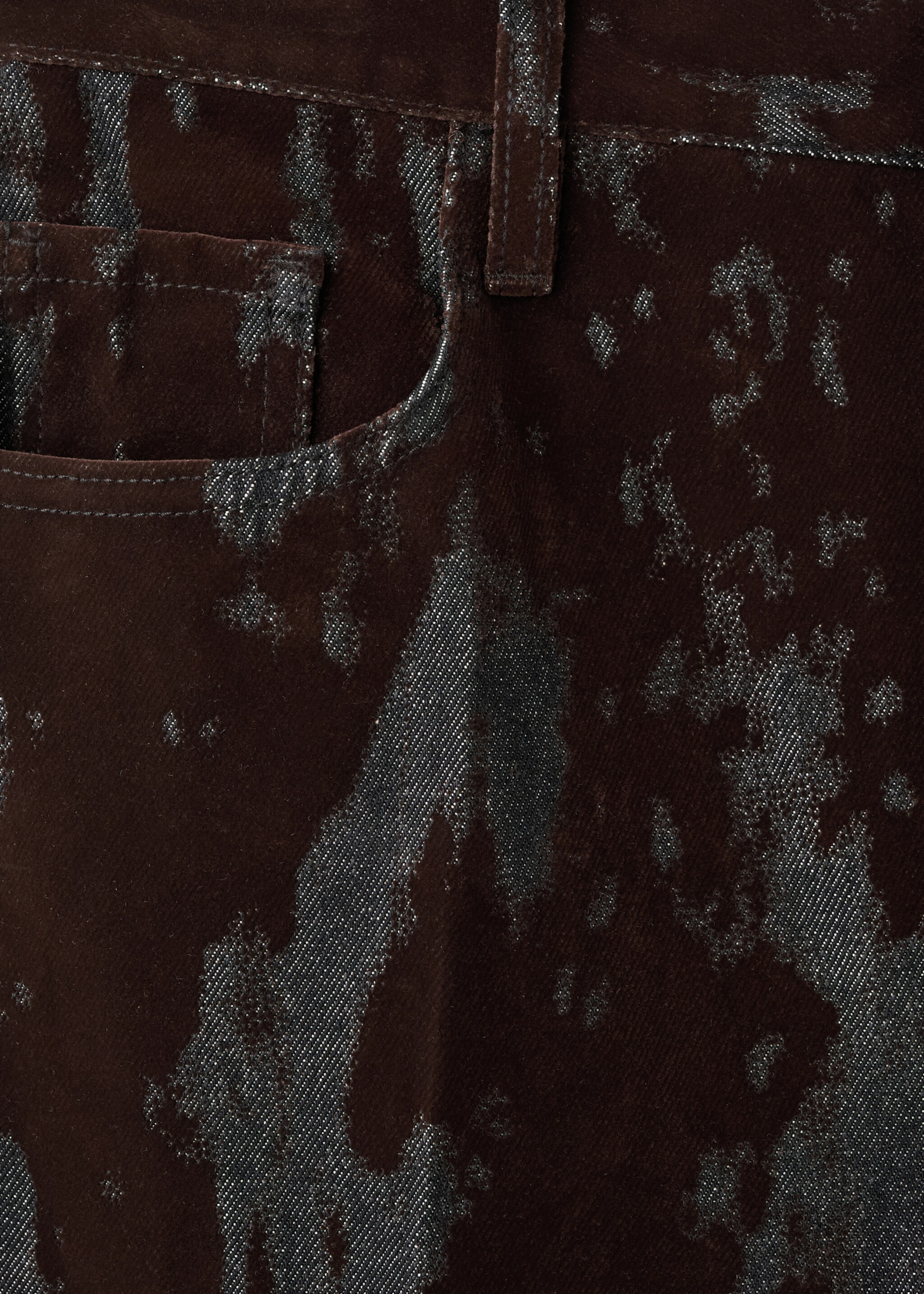 Jean large dévoré - Détail de l'article 0, Chocolat. Ref: 17027774-00.