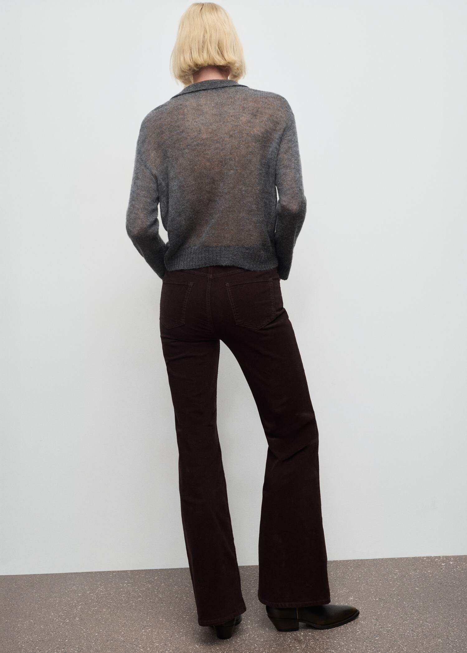 Jeans flare terciopelo - Reverso del artículo