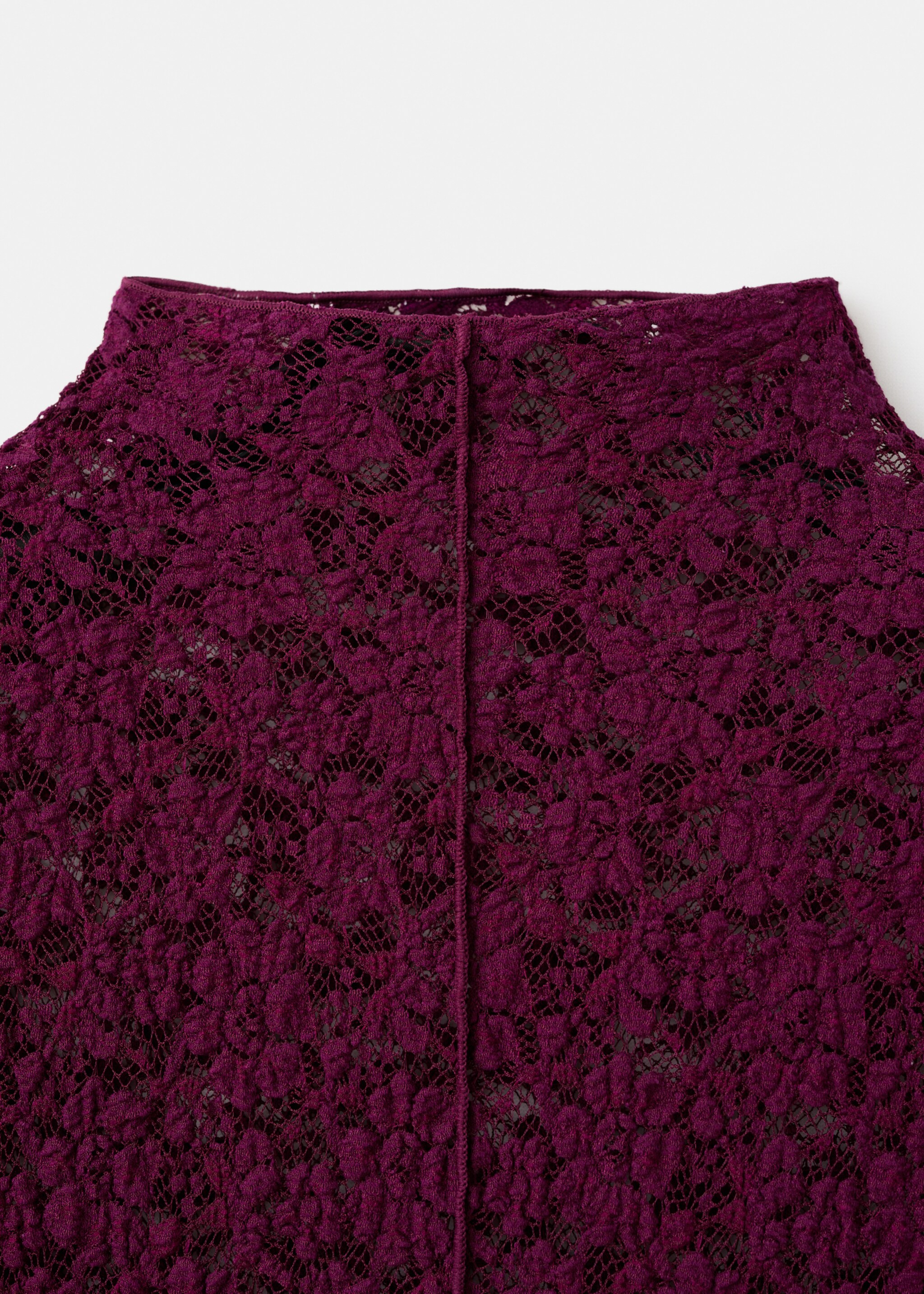 Top en dentelle col perkins - Détail de l'article 8, Bordeaux. Ref: 17027794-00.