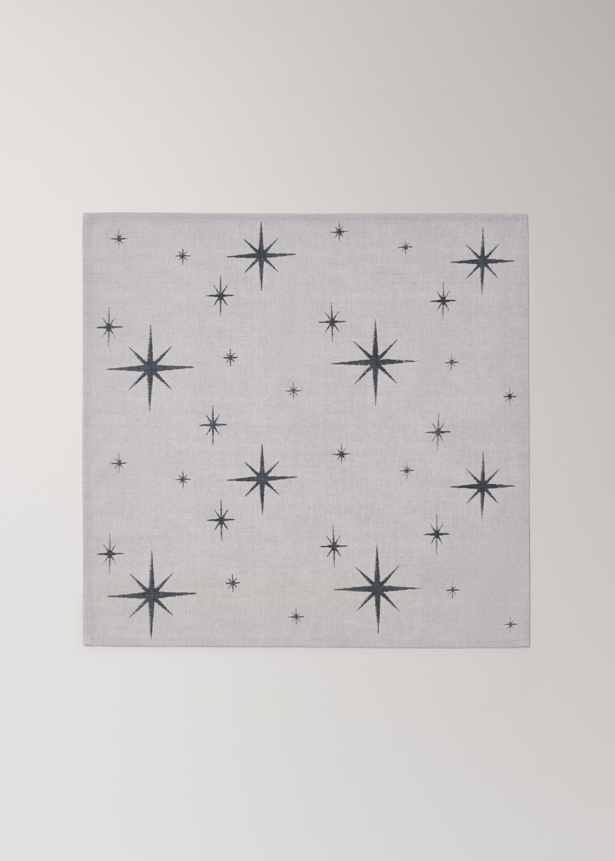 Serviettes en coton imprimées étoiles - Article sans modèle, Gris. Ref: 17027796-00.