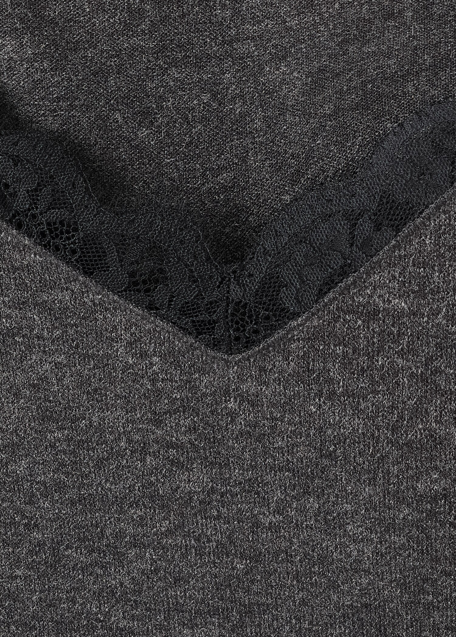 Lace-trimmed scoop-neck top - Details of the article 8