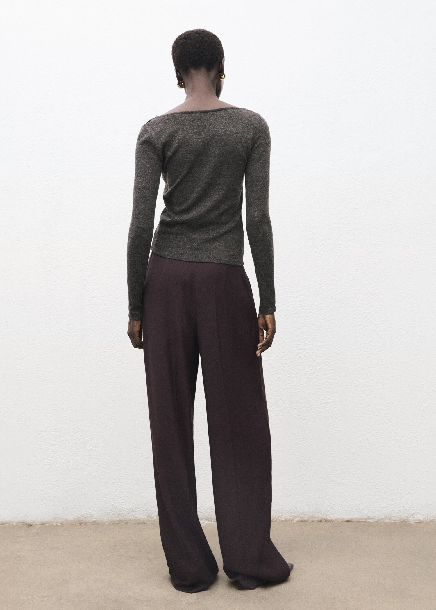 Lace-trimmed scoop-neck top - Reverse of the article