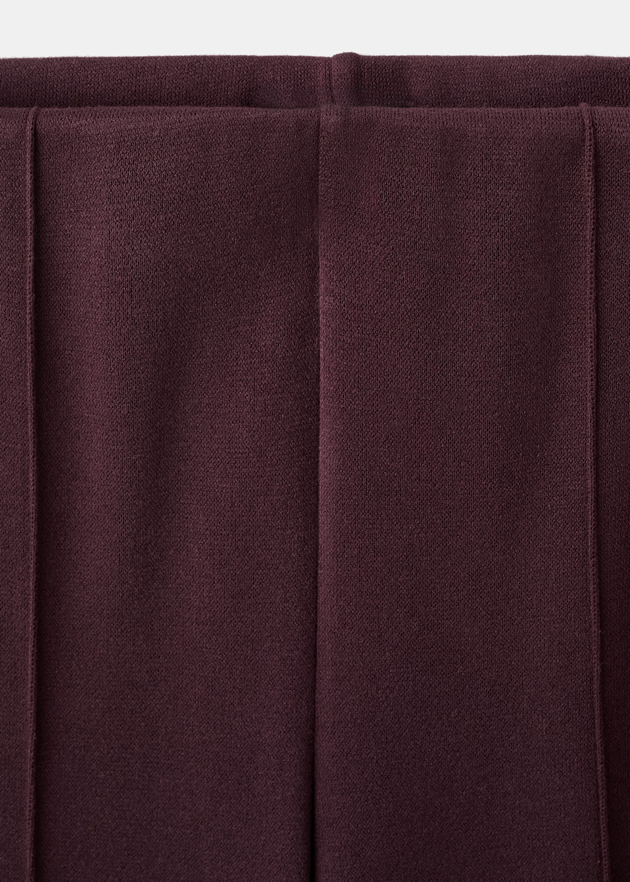 Seam-detail straight-fit trousers - Details of the article 8, Burgundy. Ref: 17027803-00.