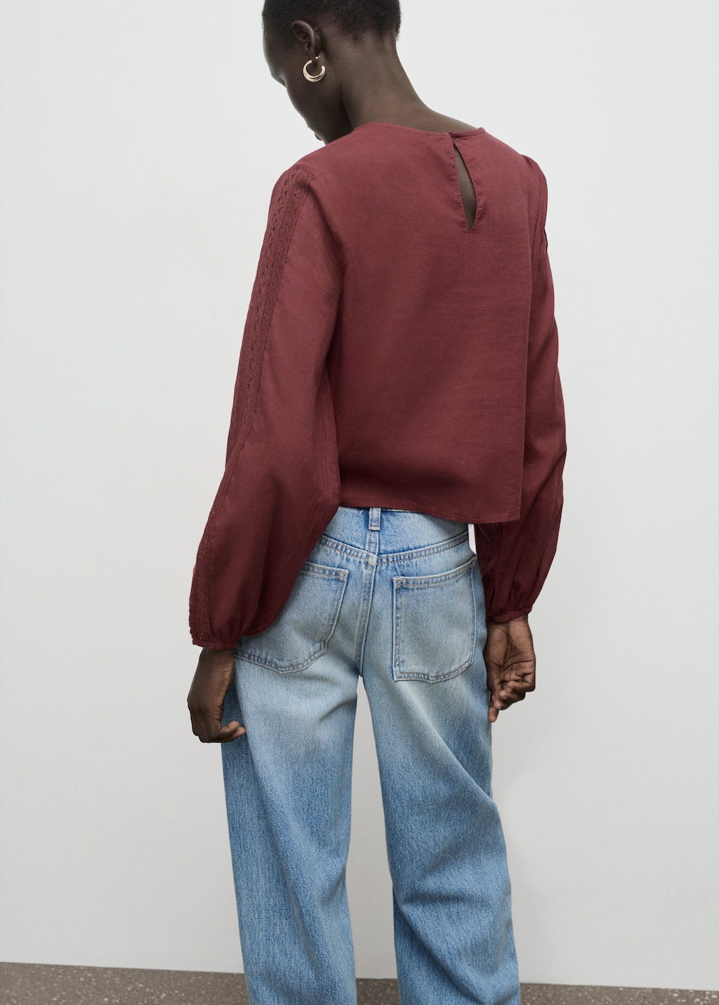 Embroidered puff-sleeve blouse