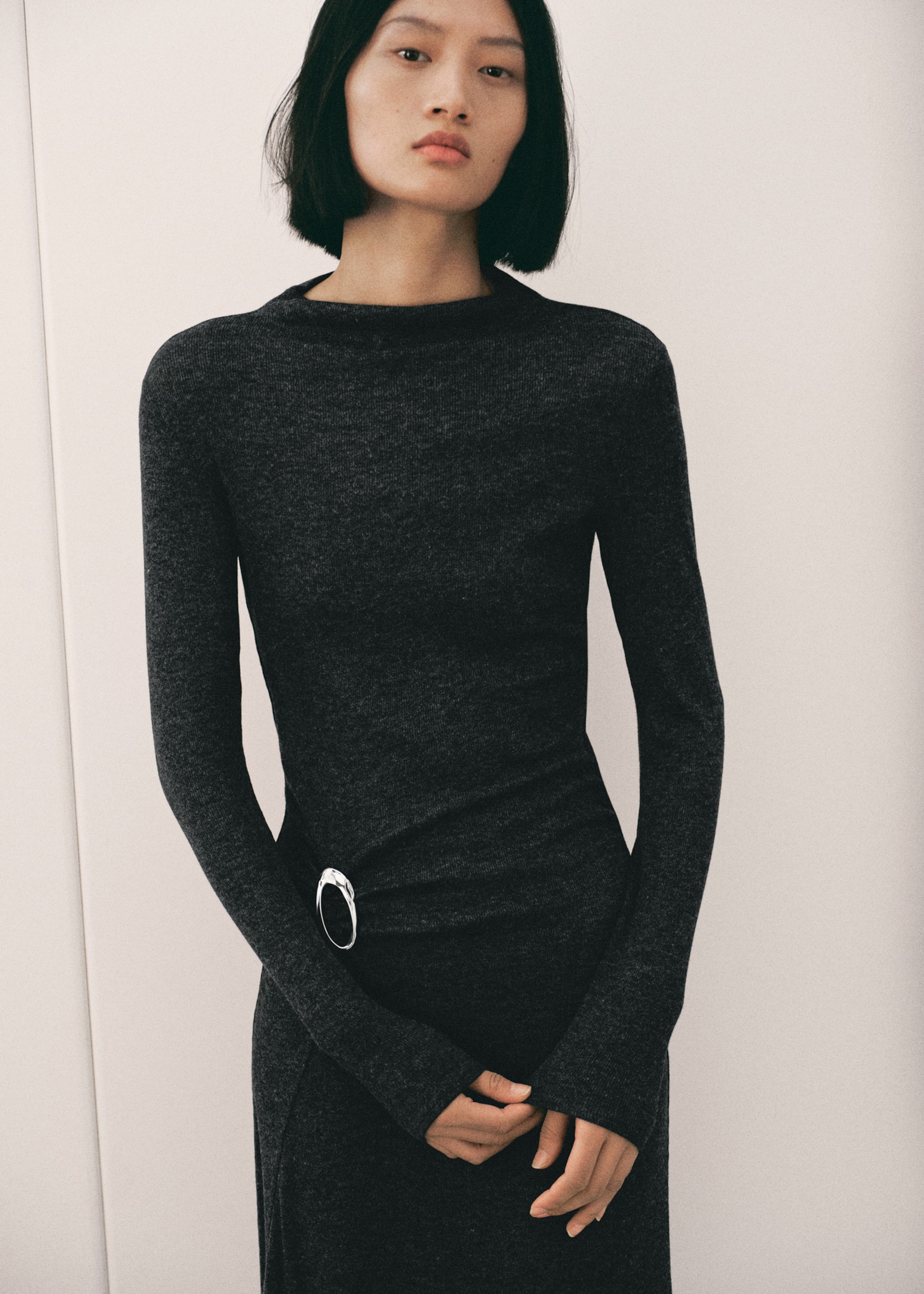 Ruched dress with ring - Medium plane, Grey. Ref: 17027807-00.