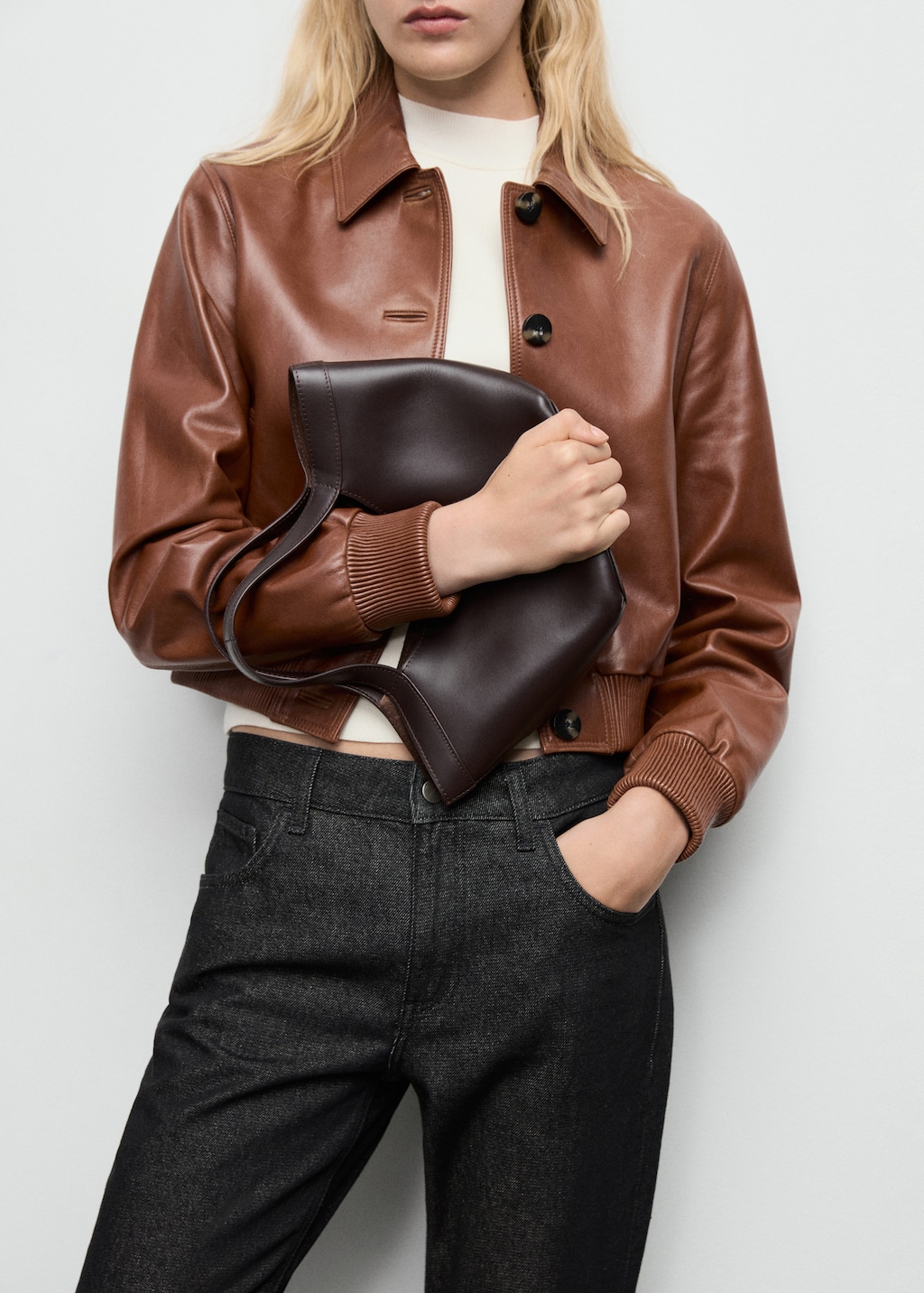 Flared rinse-wash jeans