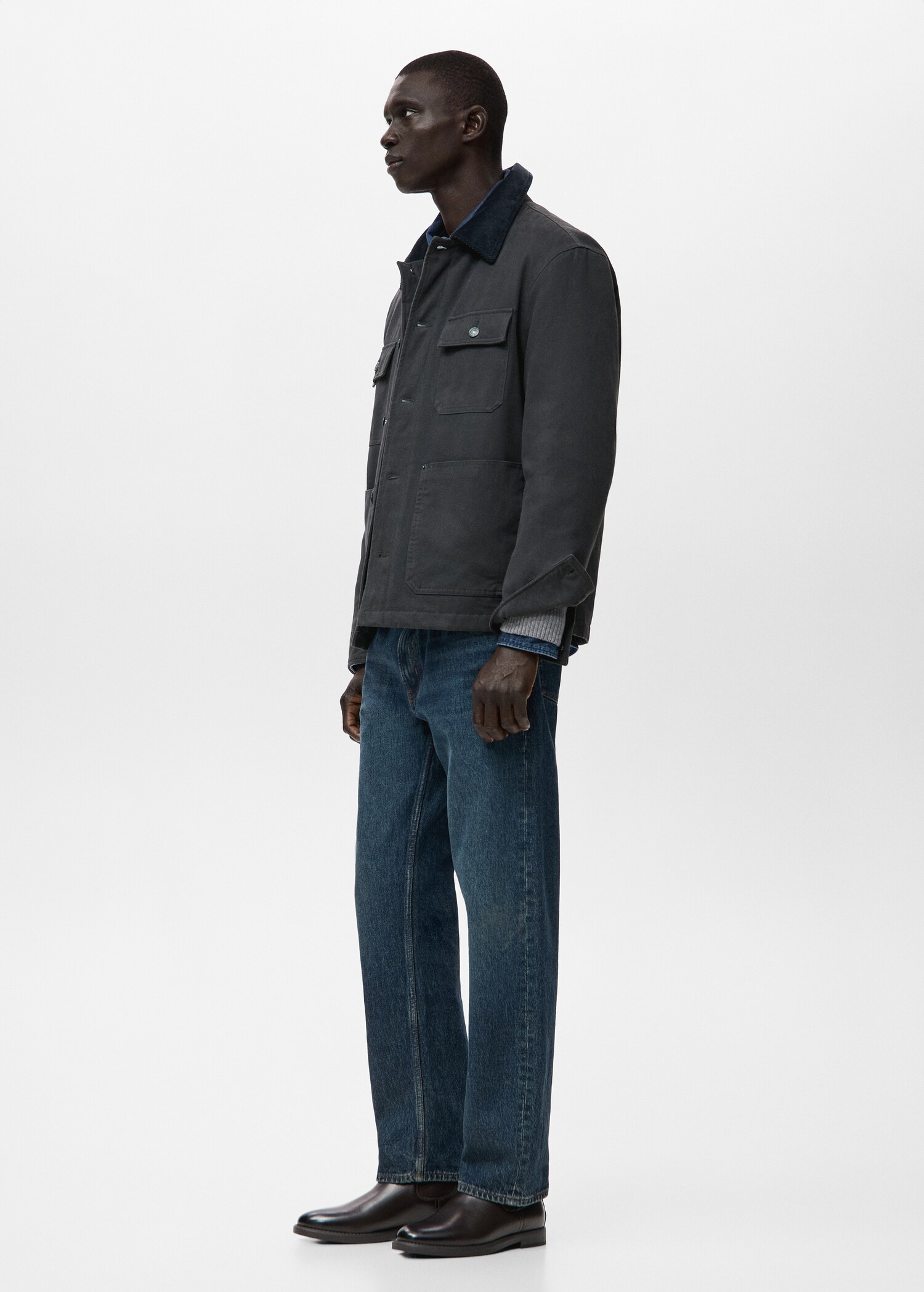 Jacket with pockets and corduroy collar - Details of the article 2