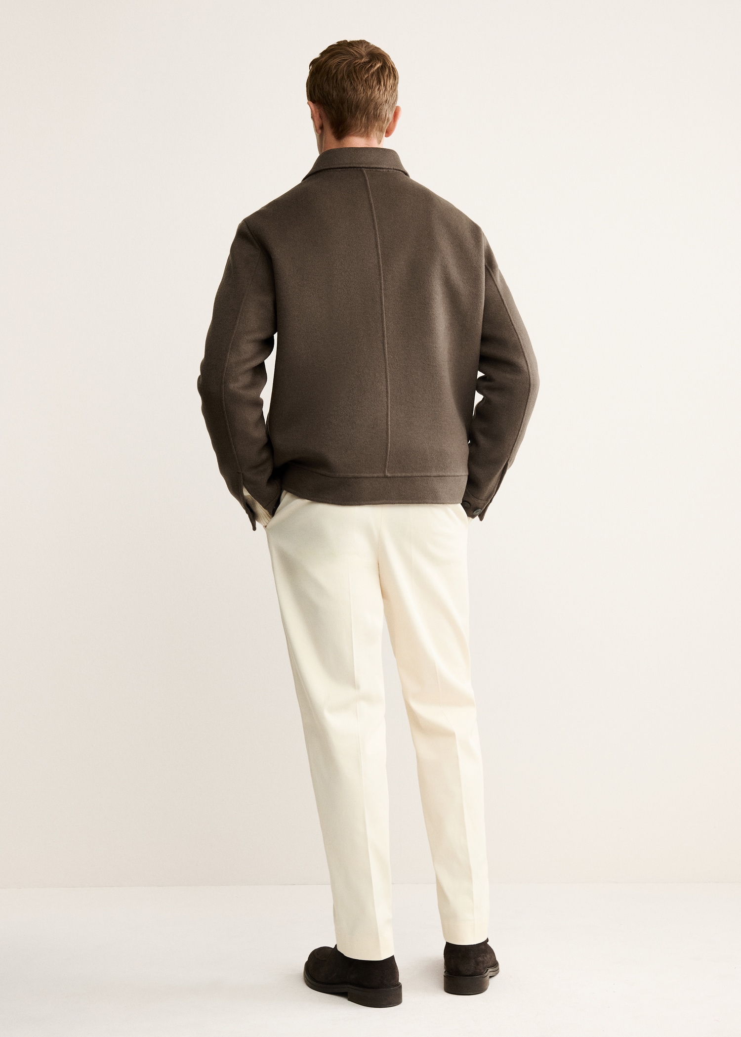 Handmade wool jacket with pockets - Reverse of the article