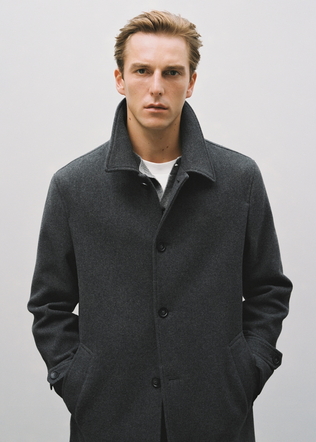 Detachable hood wool coat