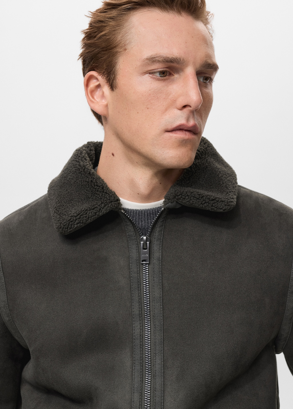 Double face jacket with sheepskin details