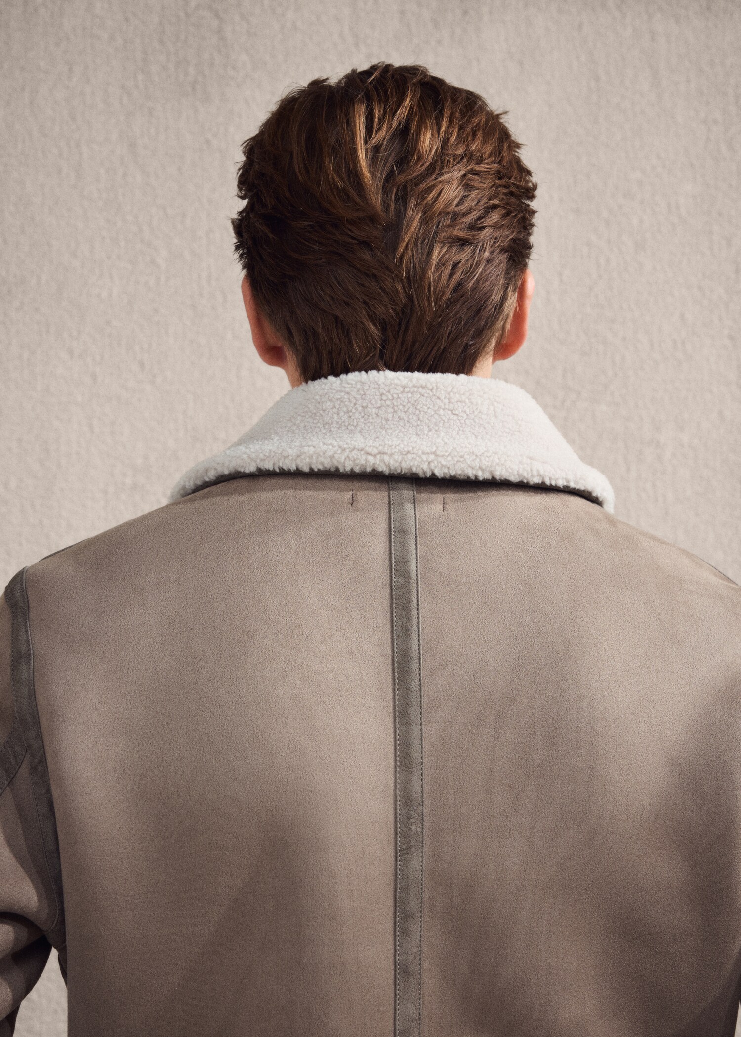 Double face jacket with sheepskin details - Details of the article 3