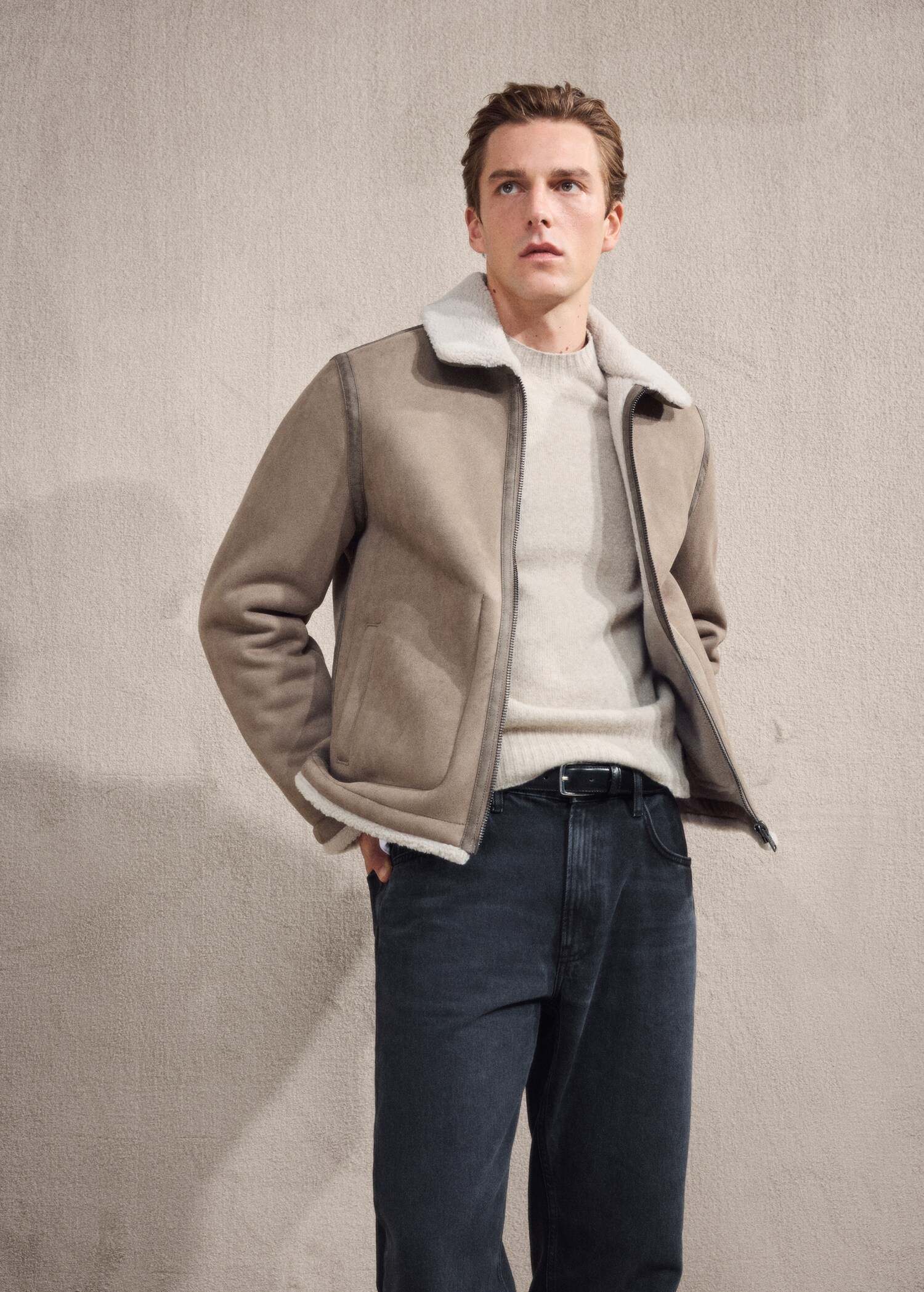 Double face jacket with sheepskin details - Details of the article 5