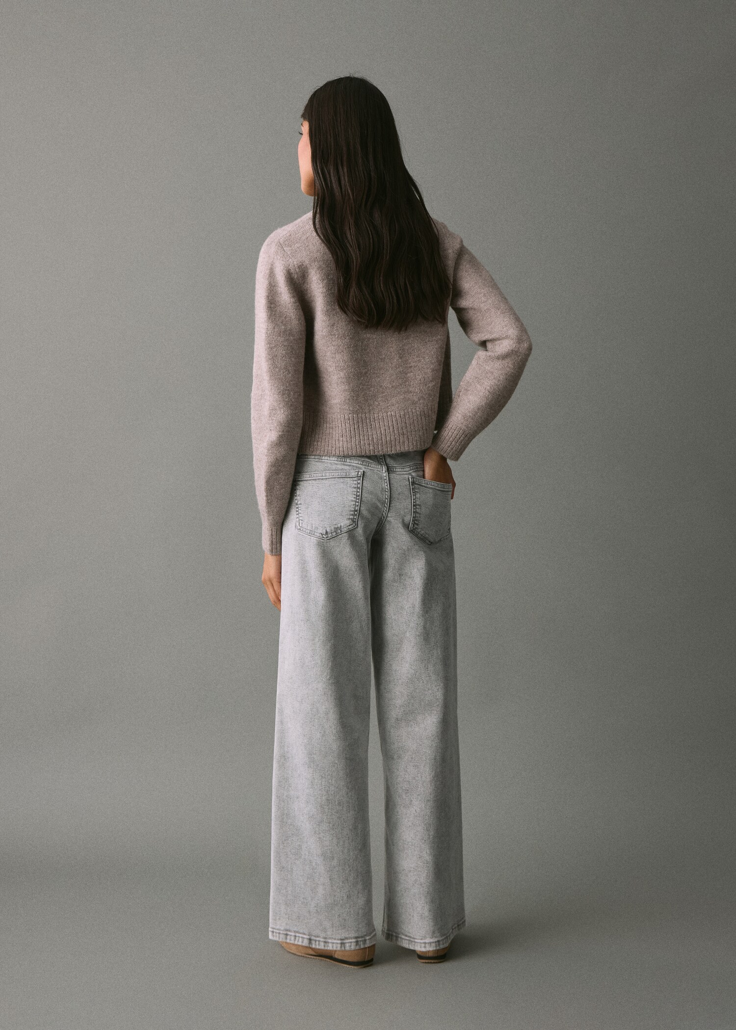 Jeans wideleg tachuelas - Reverso del artículo