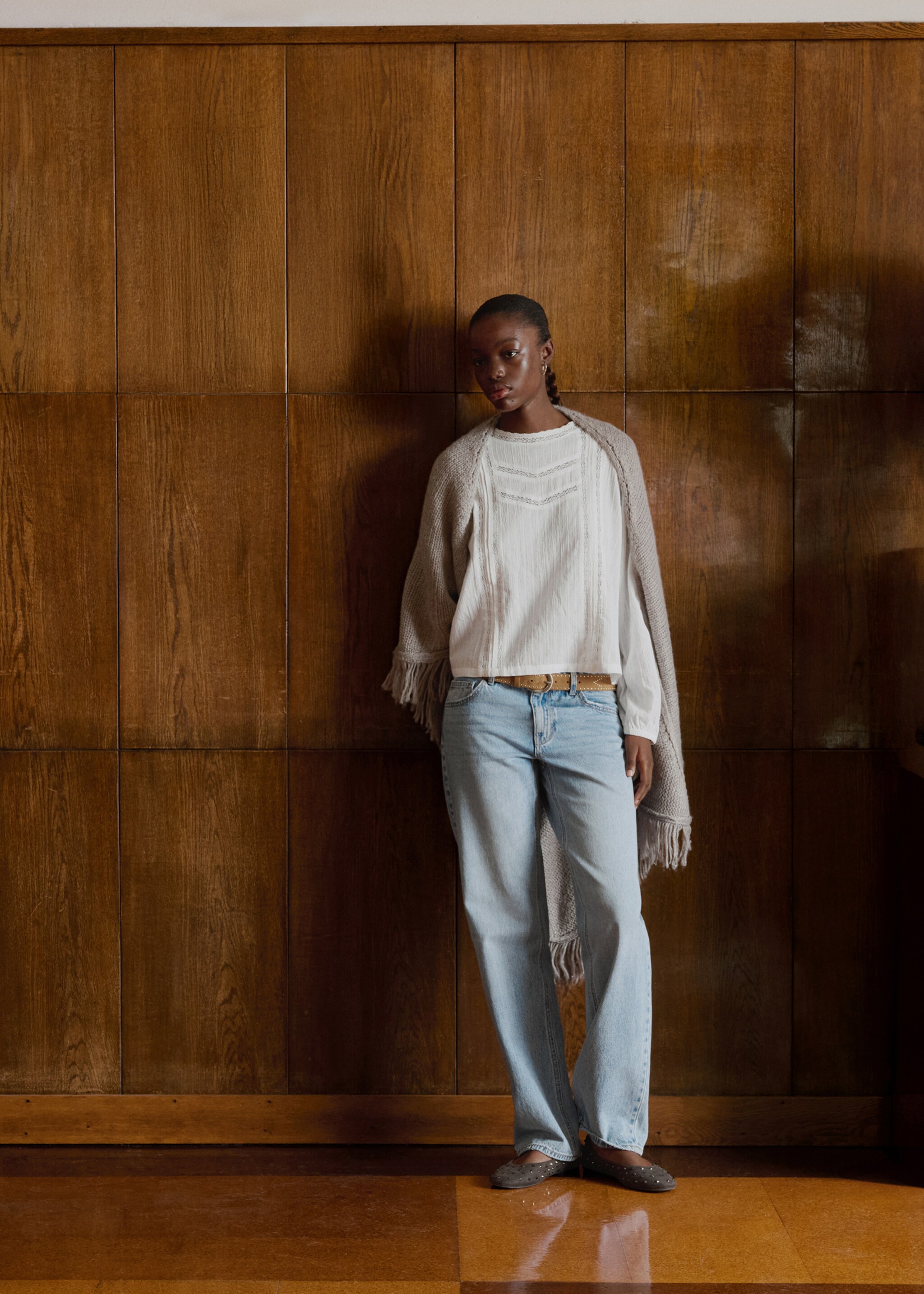 Cotton blouse with lace trim - Details of the article 5, Off White. Ref: 17028269-00.