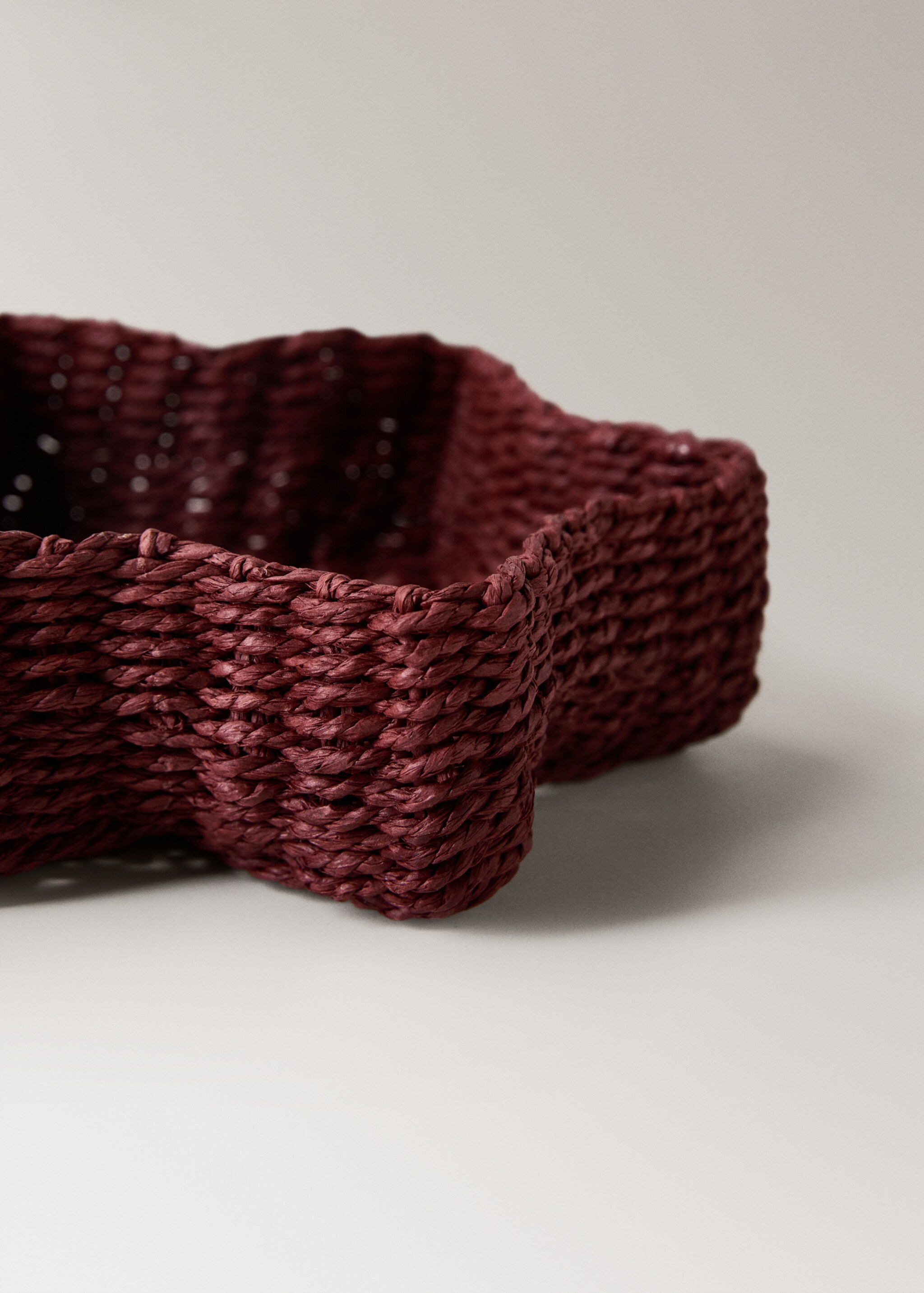 Cesto a forma di stella - Dettaglio dell'articolo 2, Granato. Ref: 17028277-00.