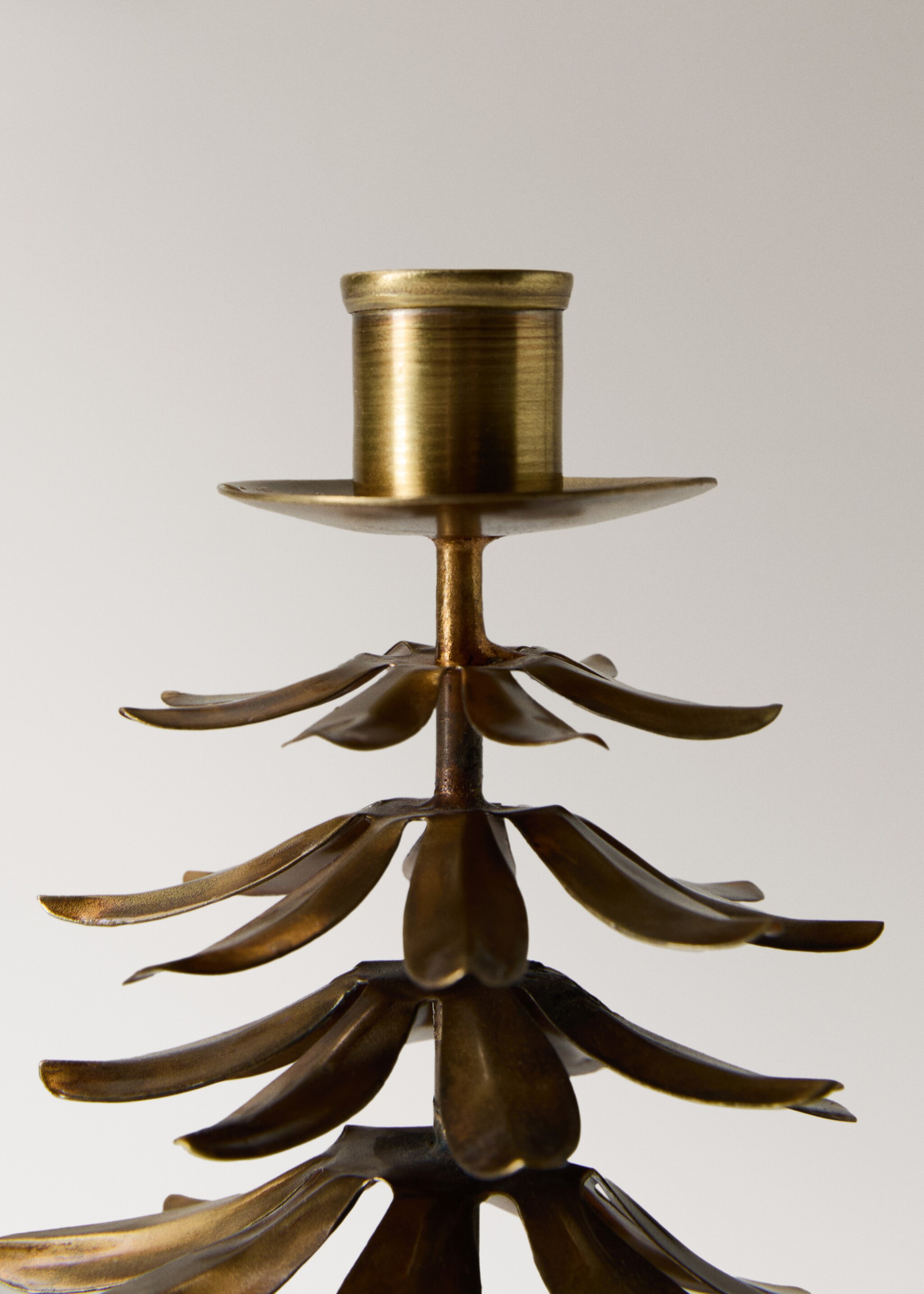 Metal tree candlestick - Details of the article 1, Gold. Ref: 17028290-00.