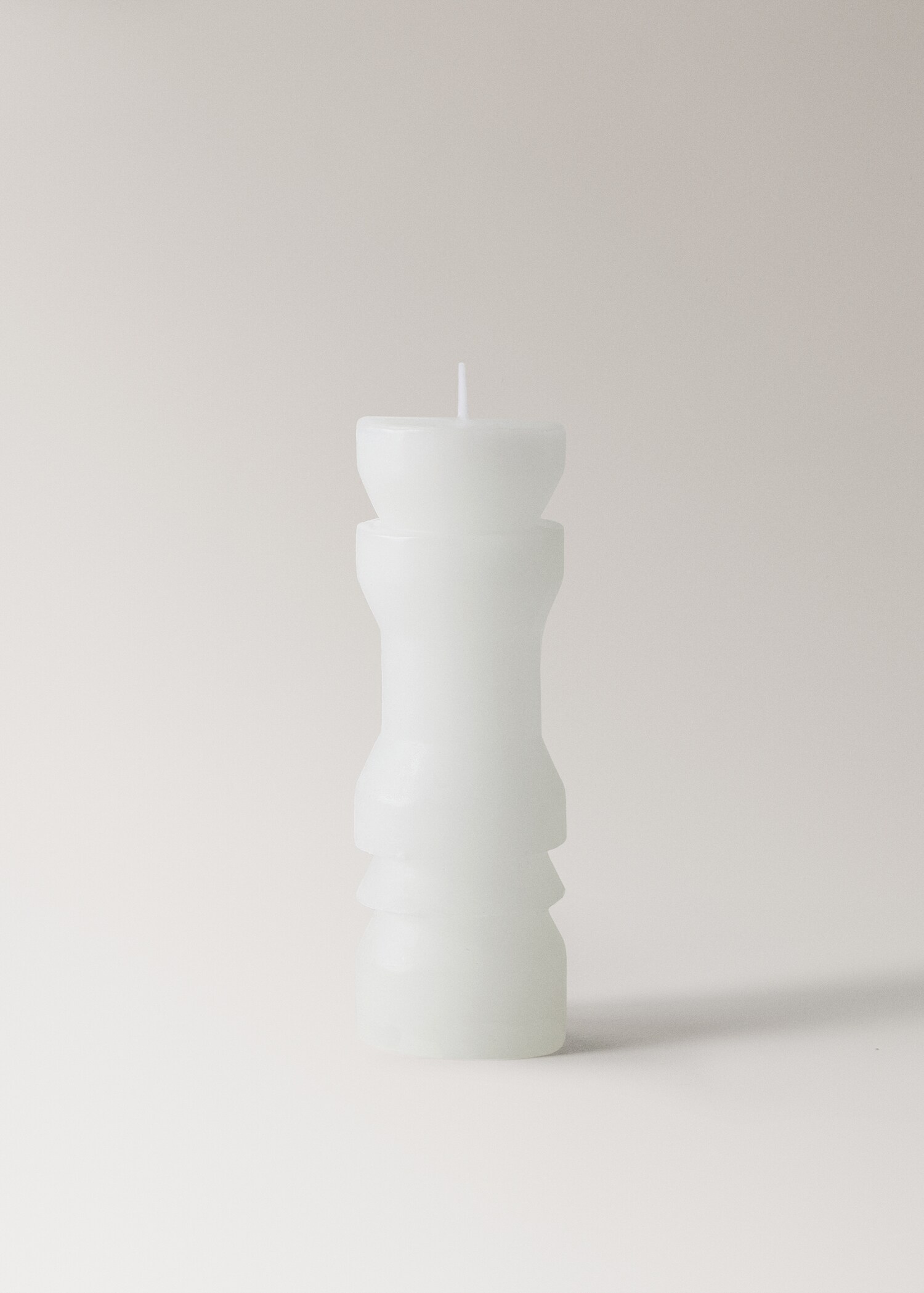 Low sculptural candle - Article without model