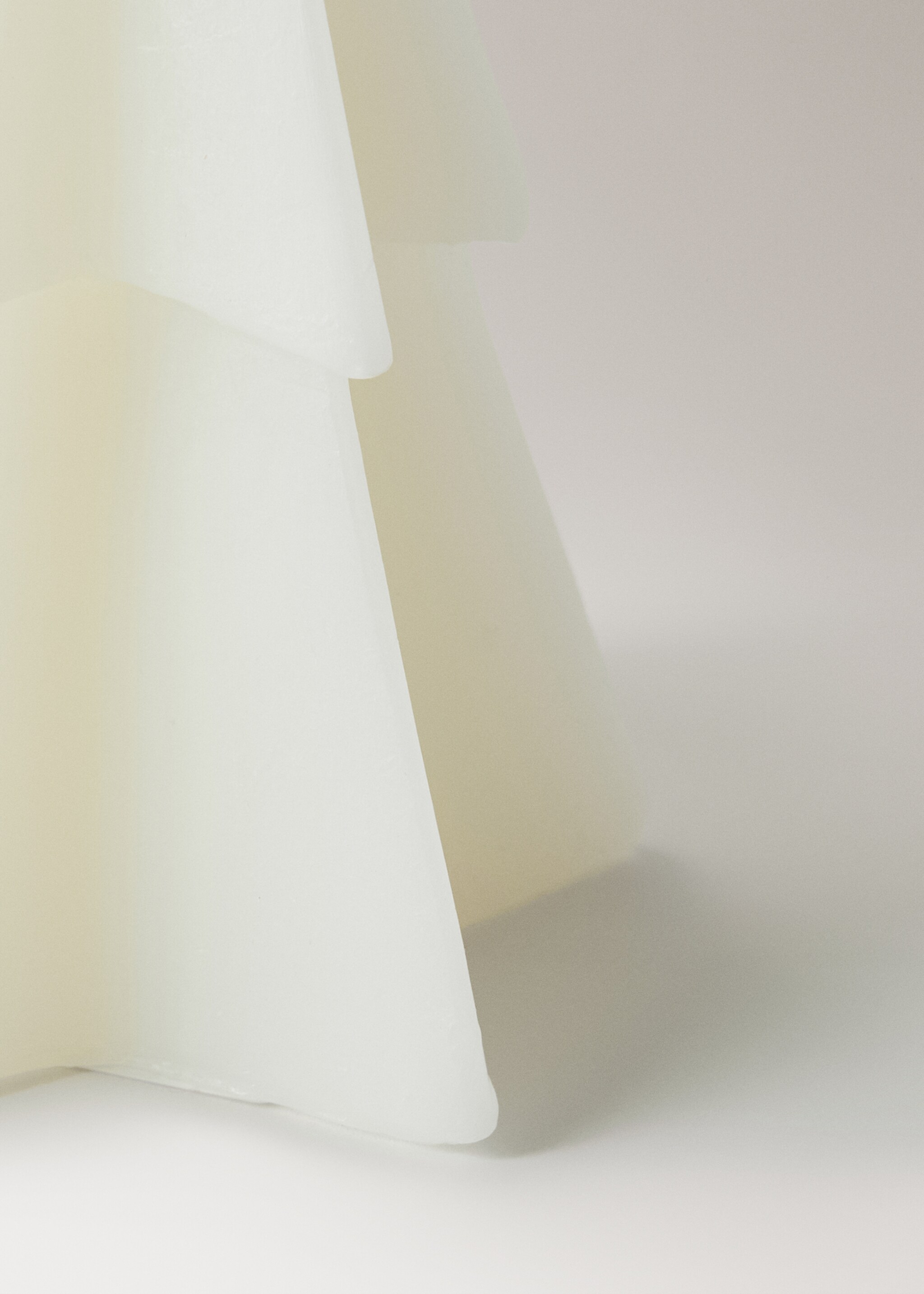 Large decorative fir candle - Details of the article 2, Off White. Ref: 17028642-00.