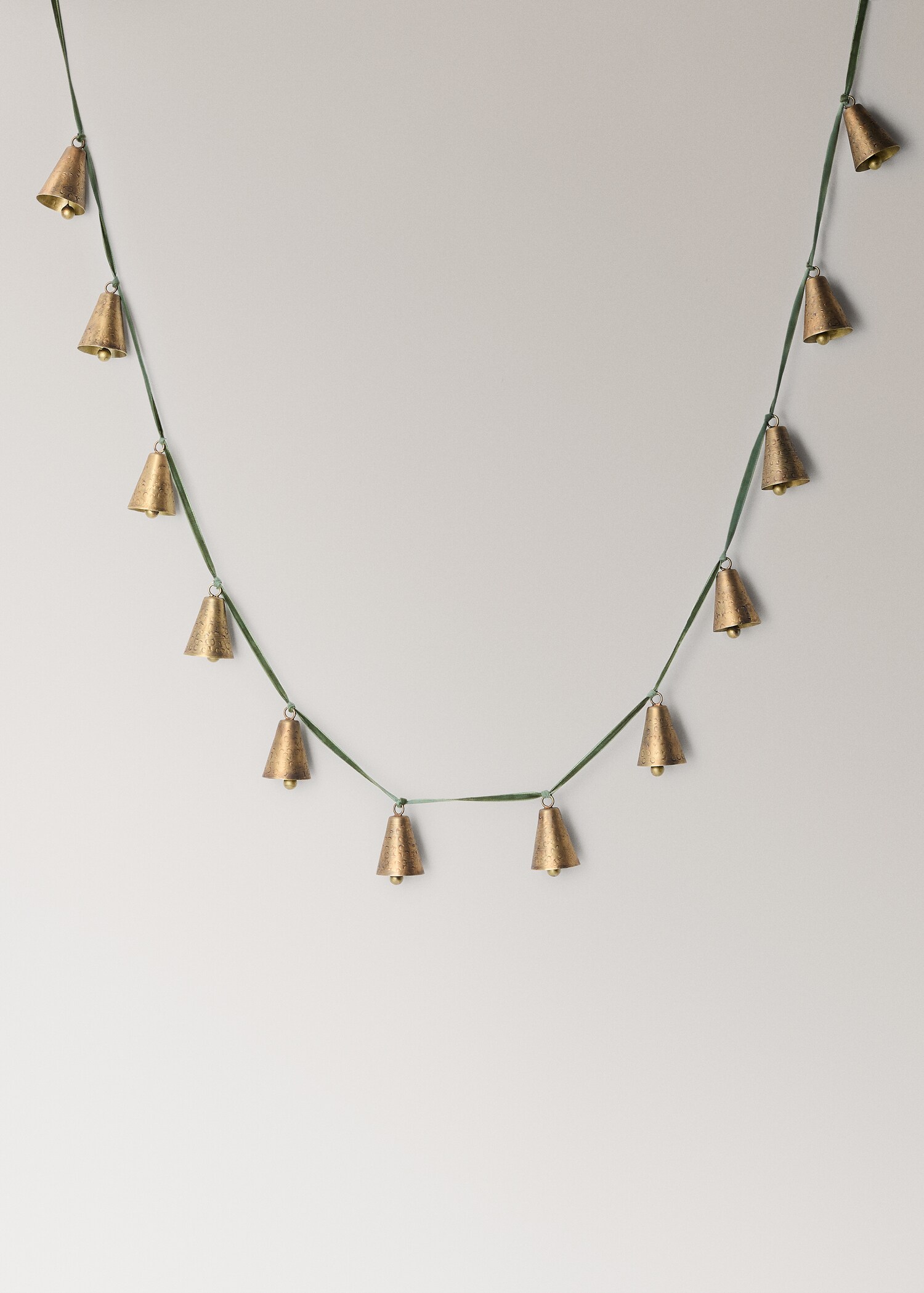 Decorative bell garland - Article without model