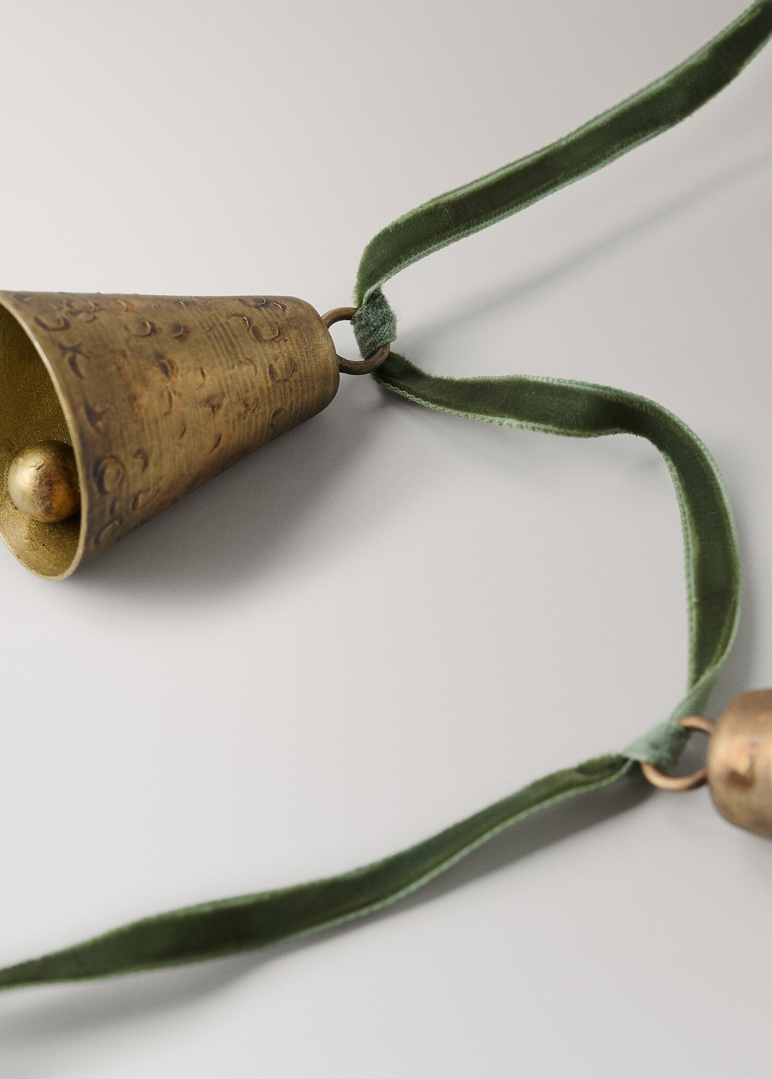 Decorative bell garland - Details of the article 2