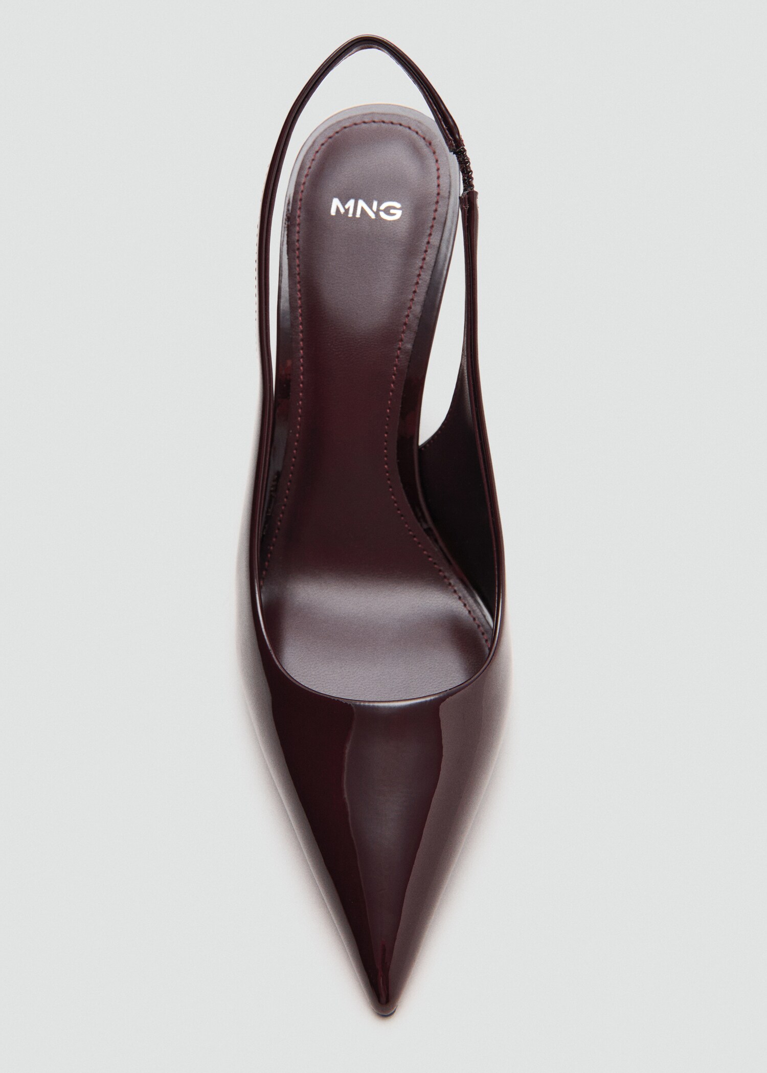 Patent leather heel shoes - Details of the article 2