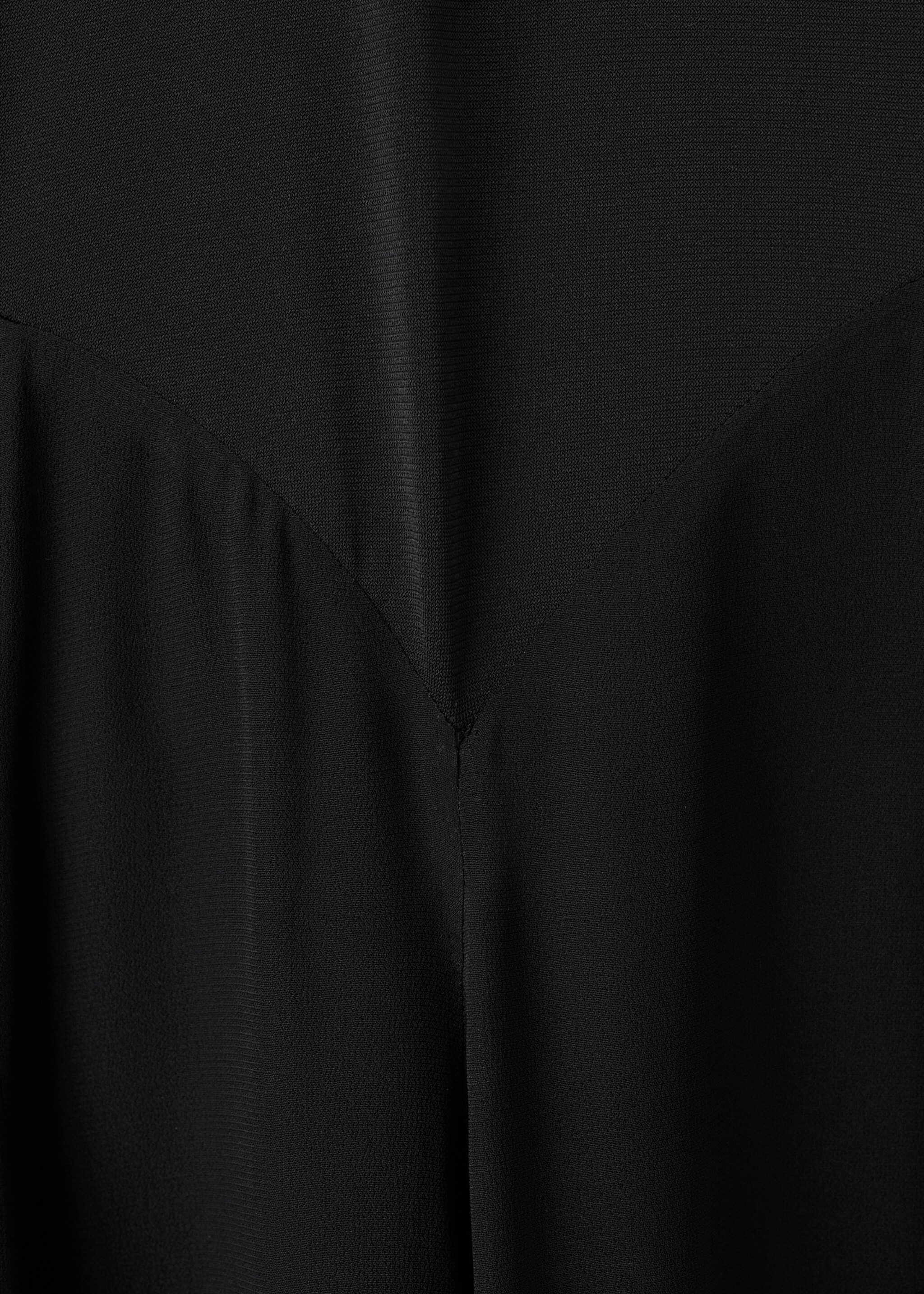 A-line turtleneck dress - Details of the article 8, Black. Ref: 17029109-00.