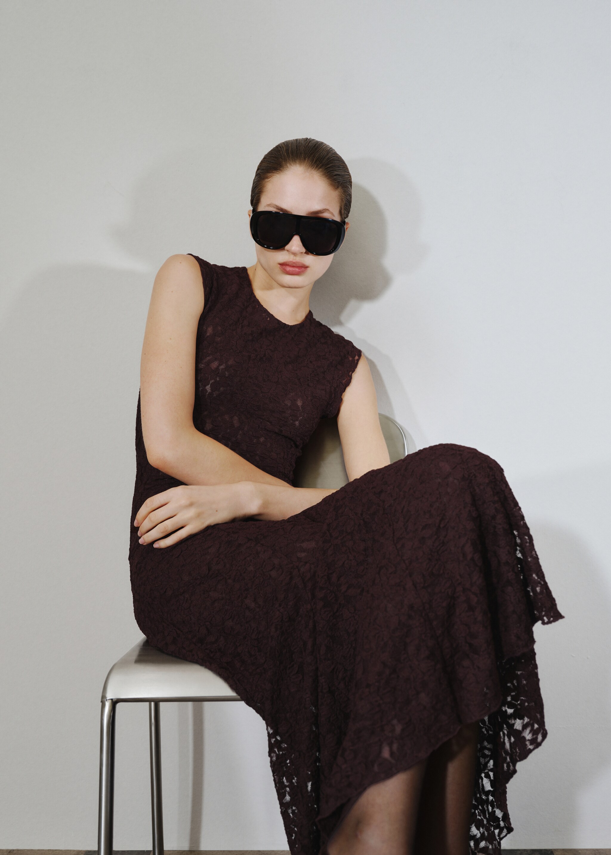Asymmetric lace dress - Medium plane, Brown. Ref: 17029117-00.