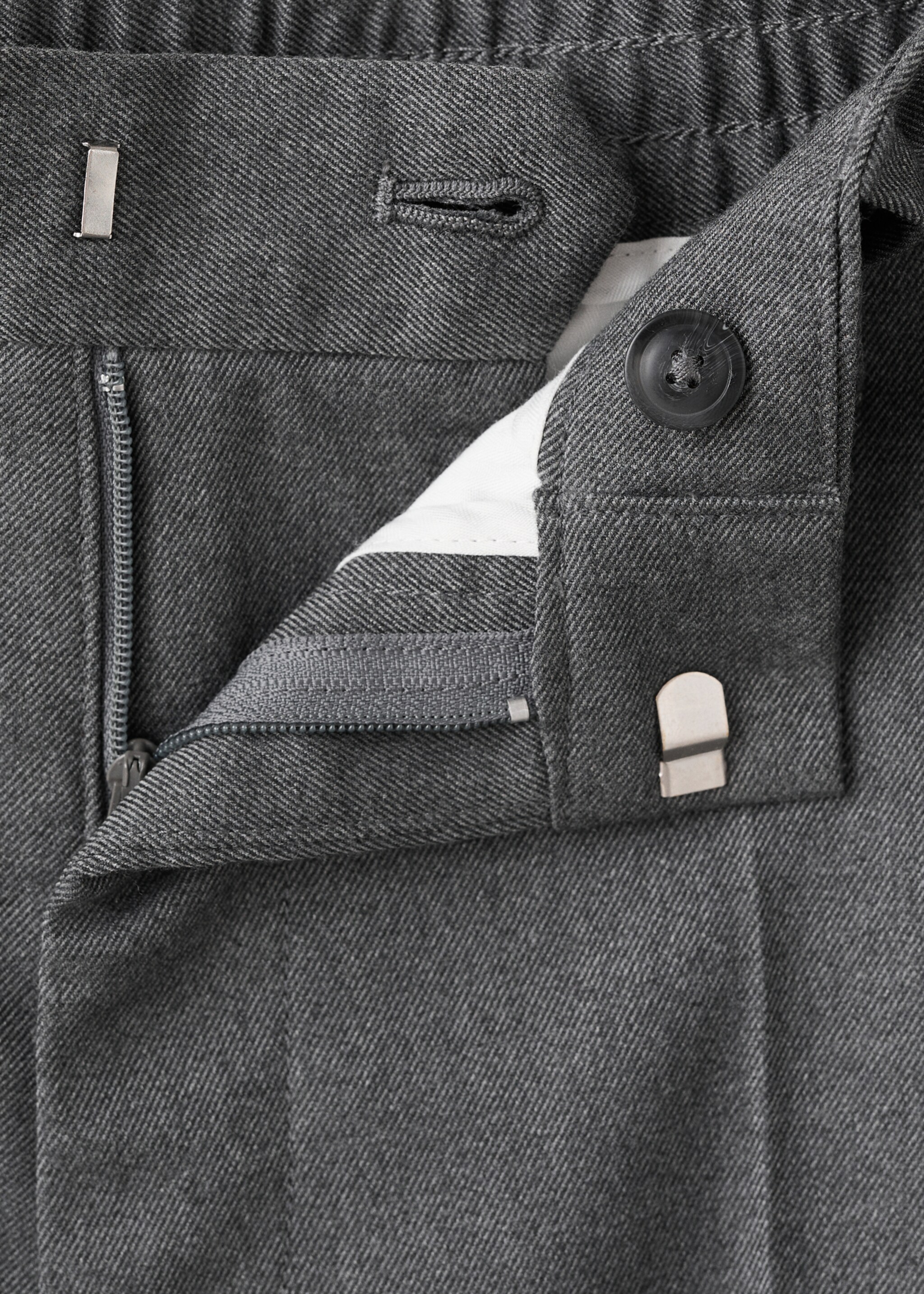 Flowy straight-fit trousers - Details of the article 8, Grey. Ref: 17029208-00.