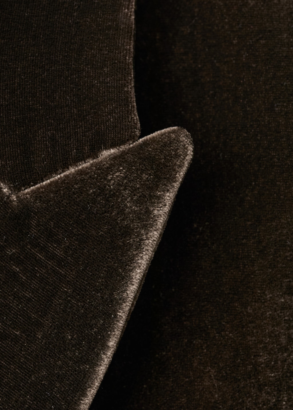 Double-breasted velvet suit jacket