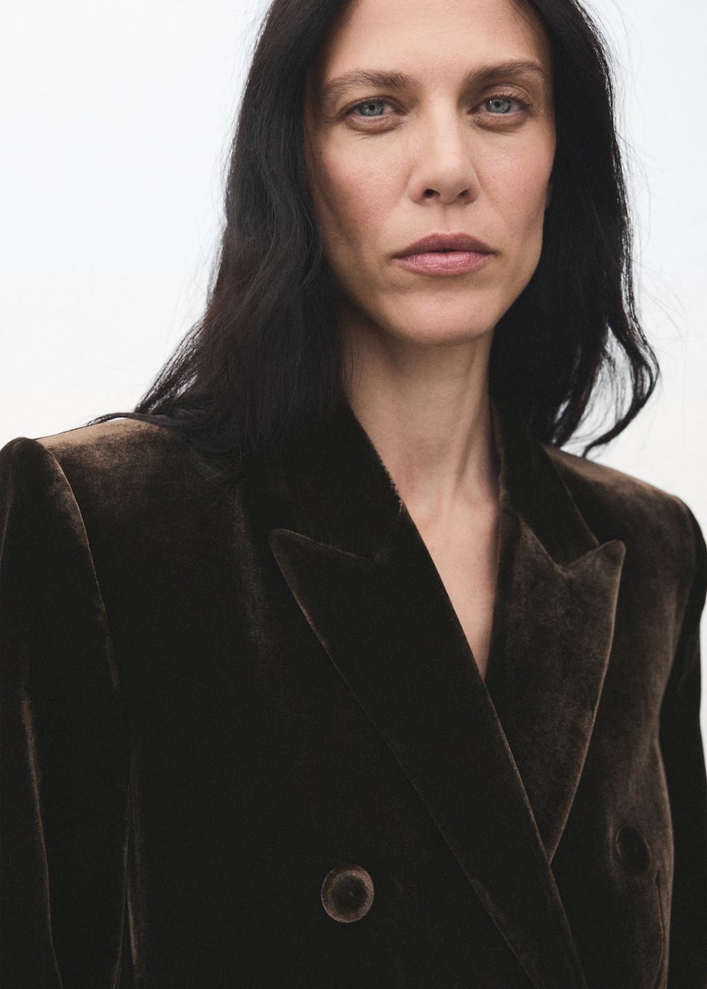 Double-breasted velvet suit jacket