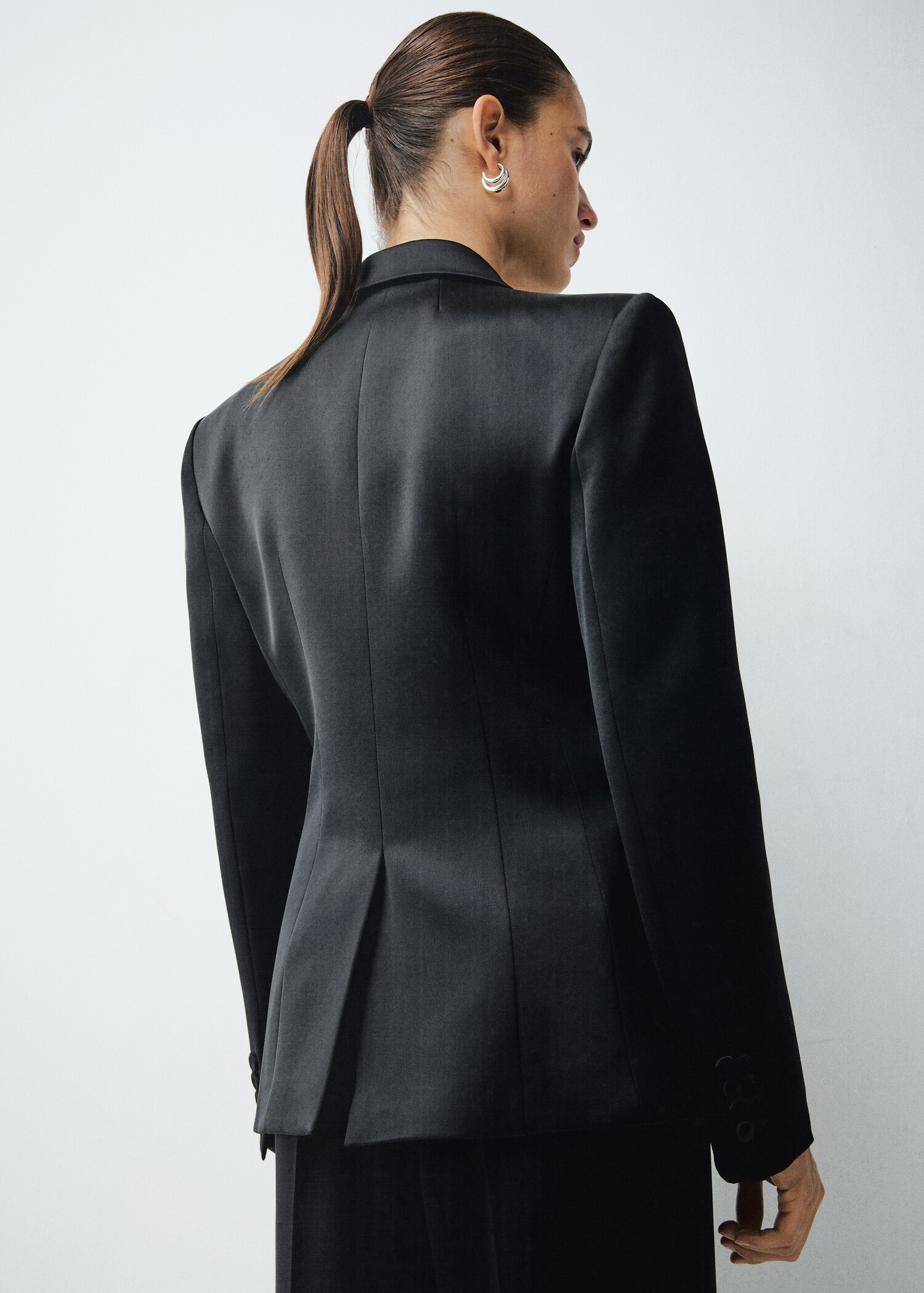 Blazer de costume en satin - Verso de l’article