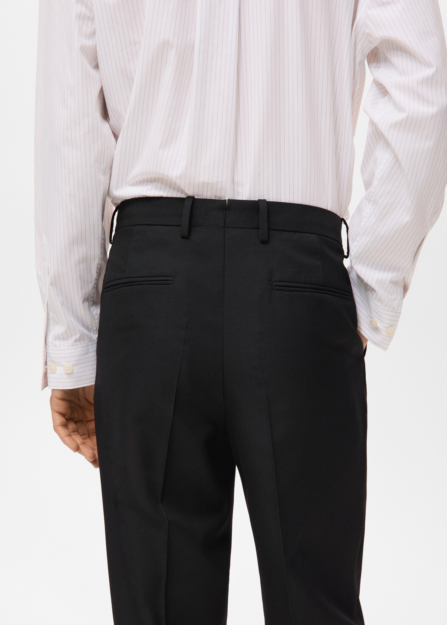 Regular-fit suit trousers with pleats - Details of the article 6