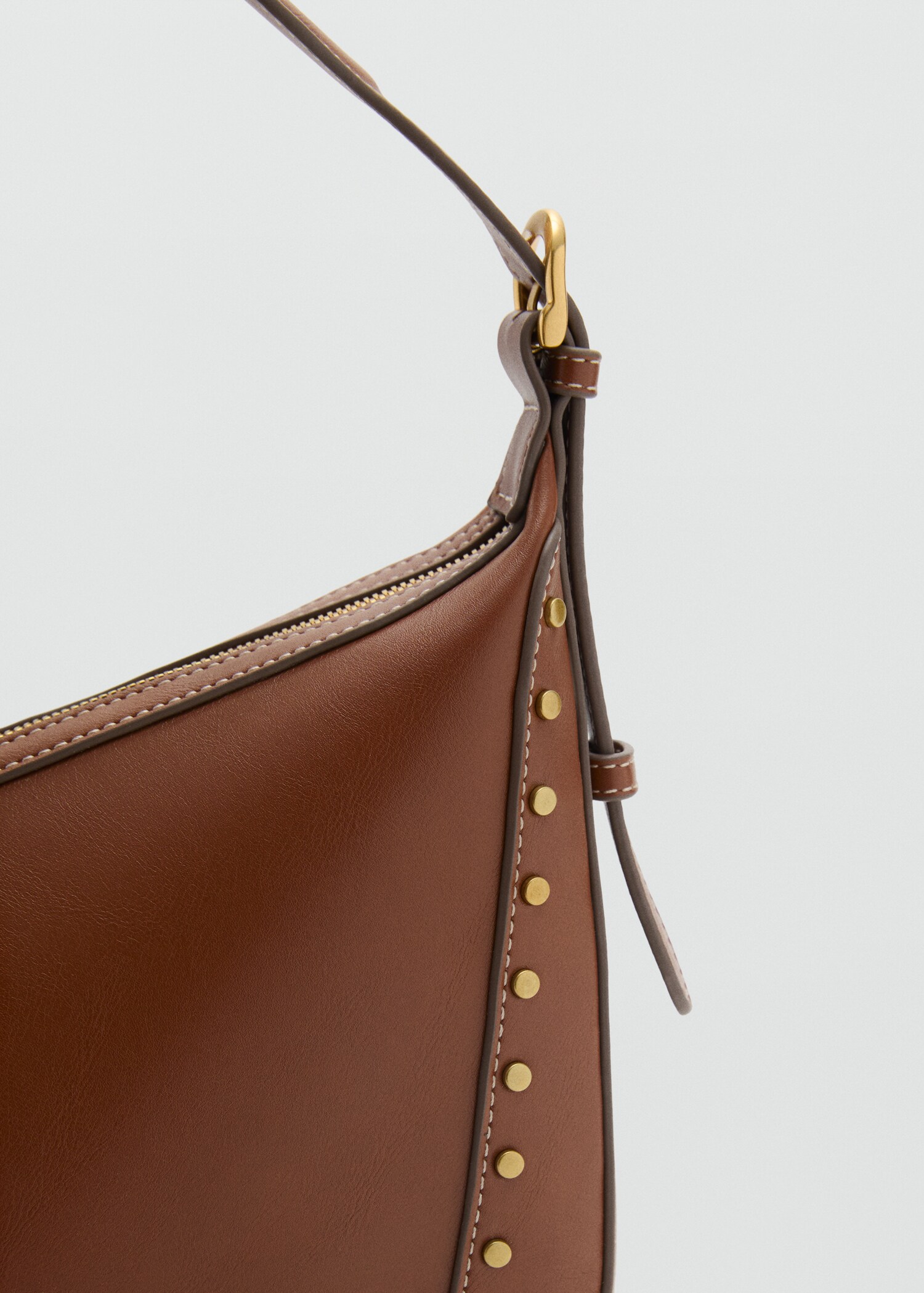 Studded shoulder bag - Details of the article 3