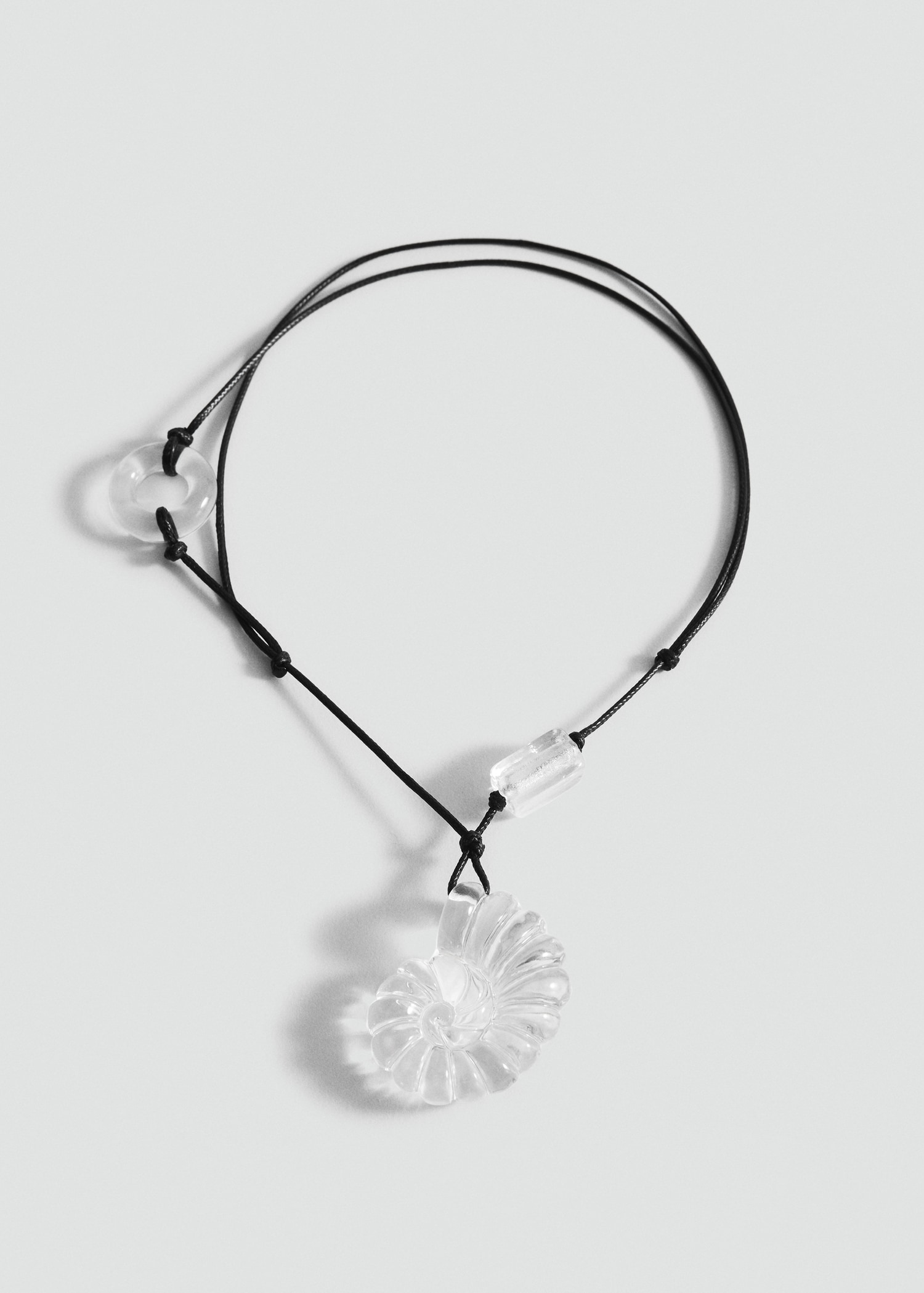 Collier coquillage résine - Article sans modèle
