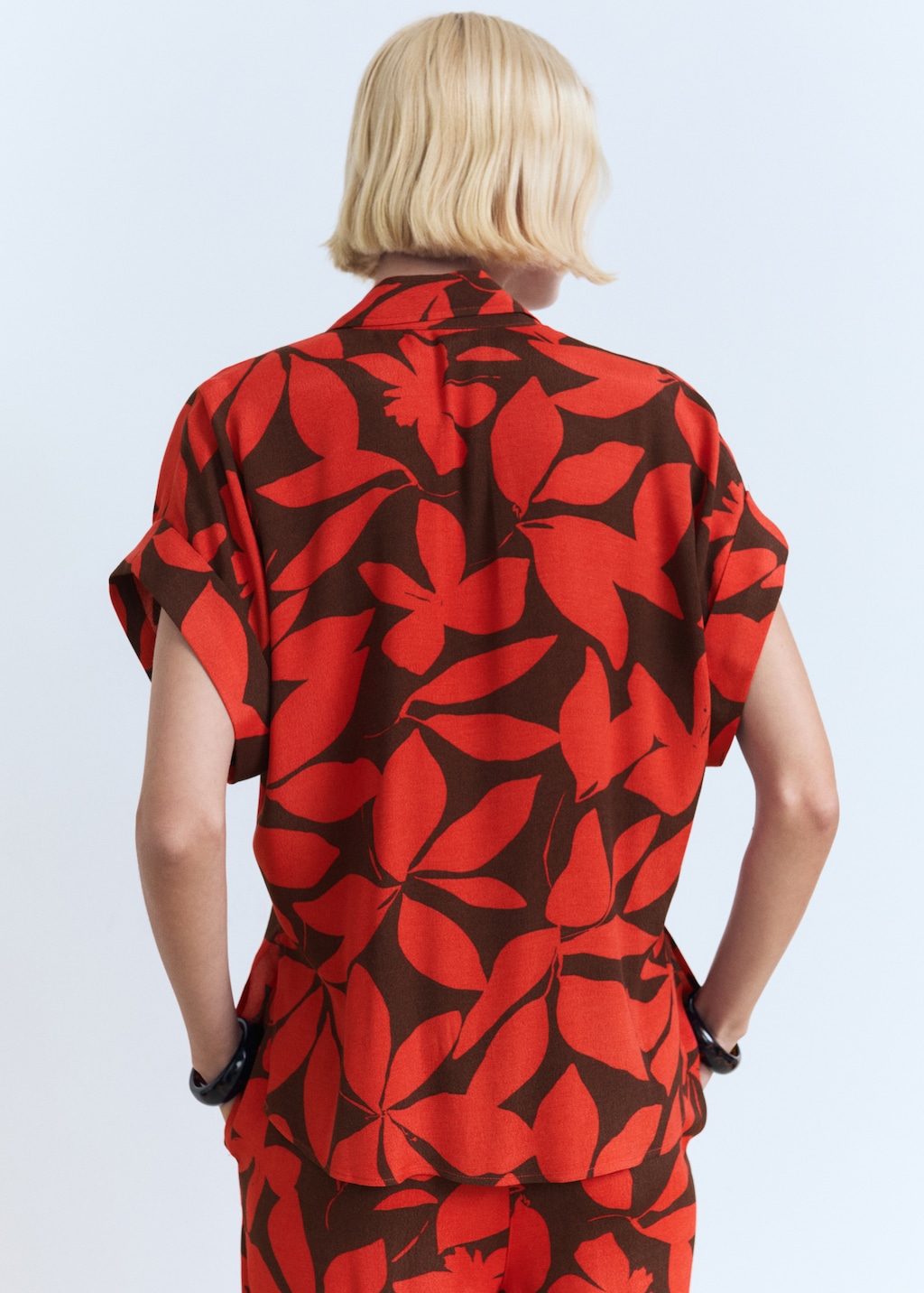 Printed short-sleeved shirt